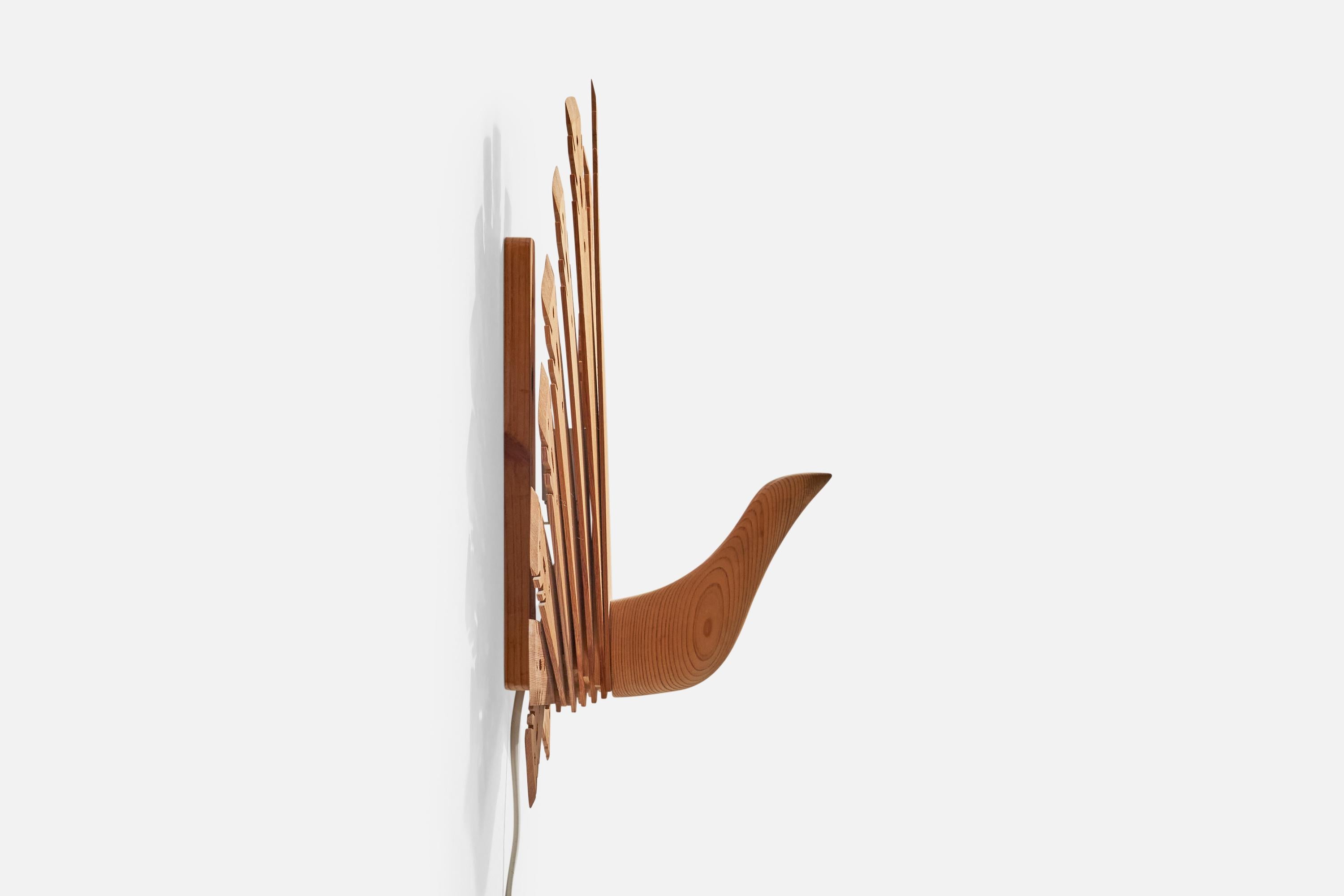 Designer suédois, lampes murales, pin, Suède, années 1970 en vente 2