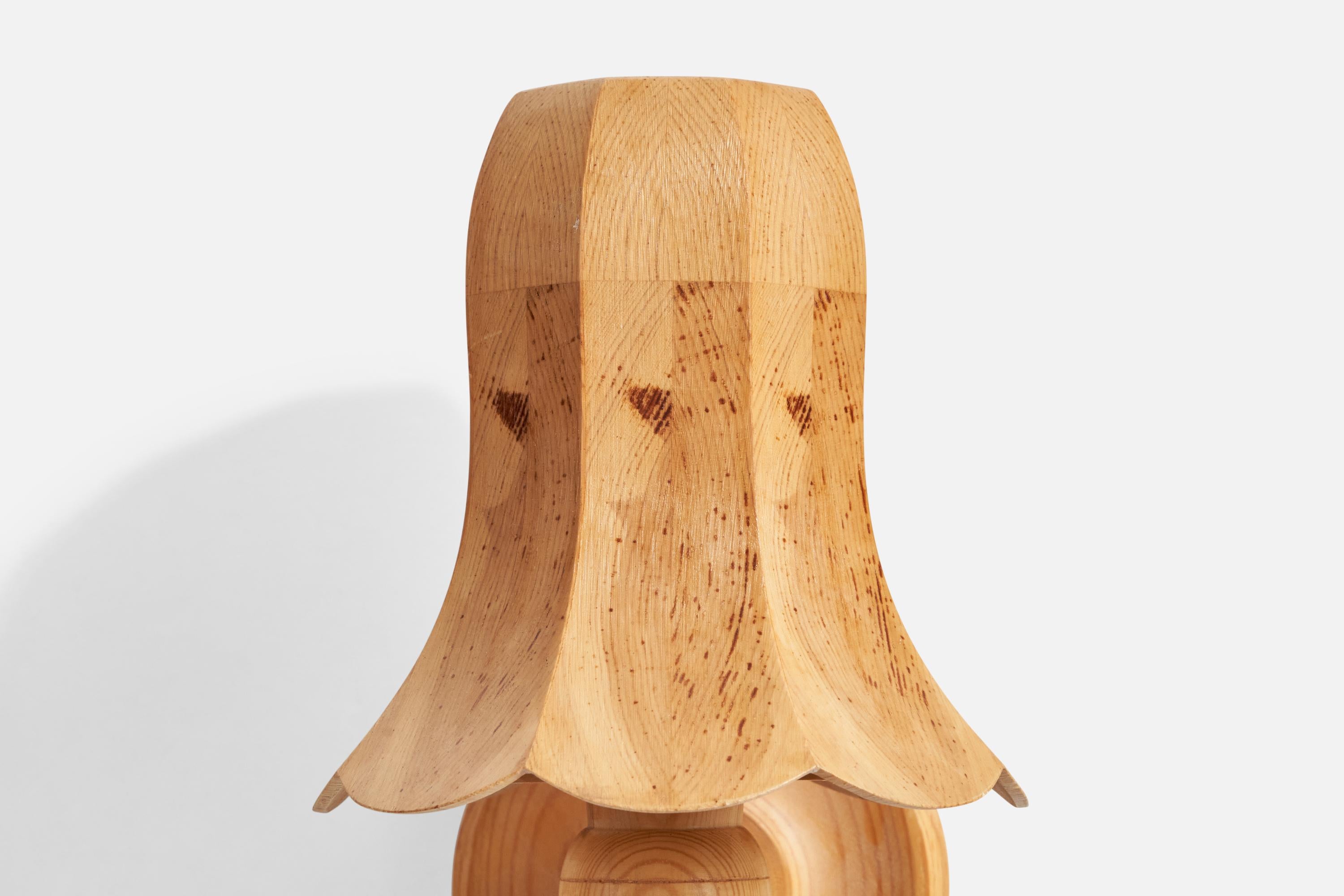 Designer suédois, lampes murales, pin, Suède, années 1970 en vente 2