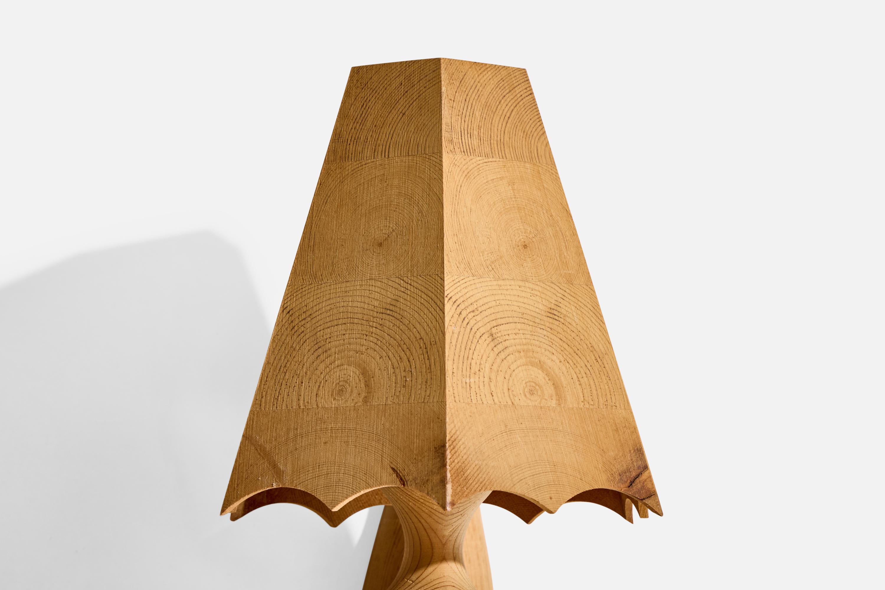 Designer suédois, lampes murales, pin, Suède, années 1970 en vente 1