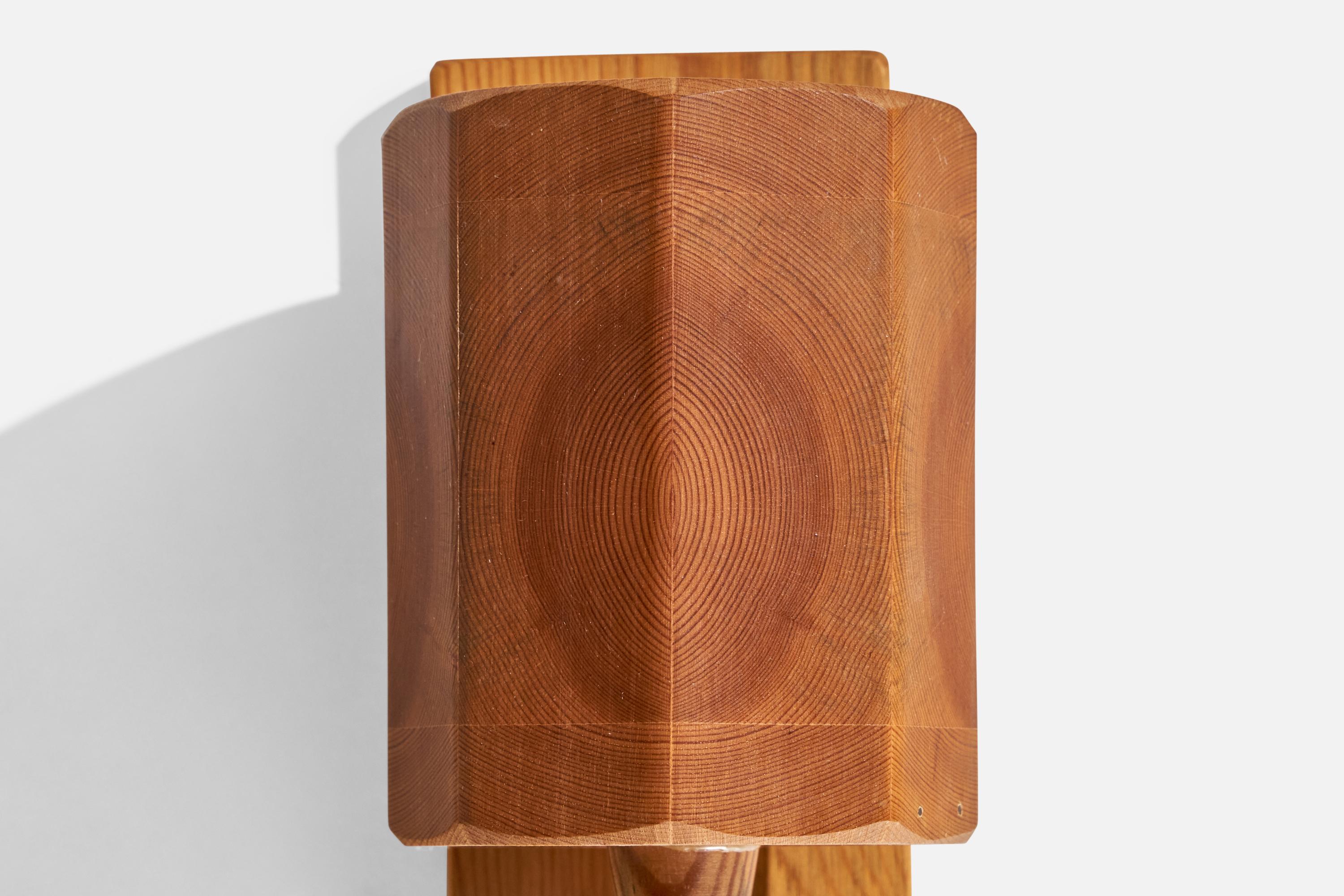 Designer suédois, lampes murales, pin, Suède, années 1970 en vente 3