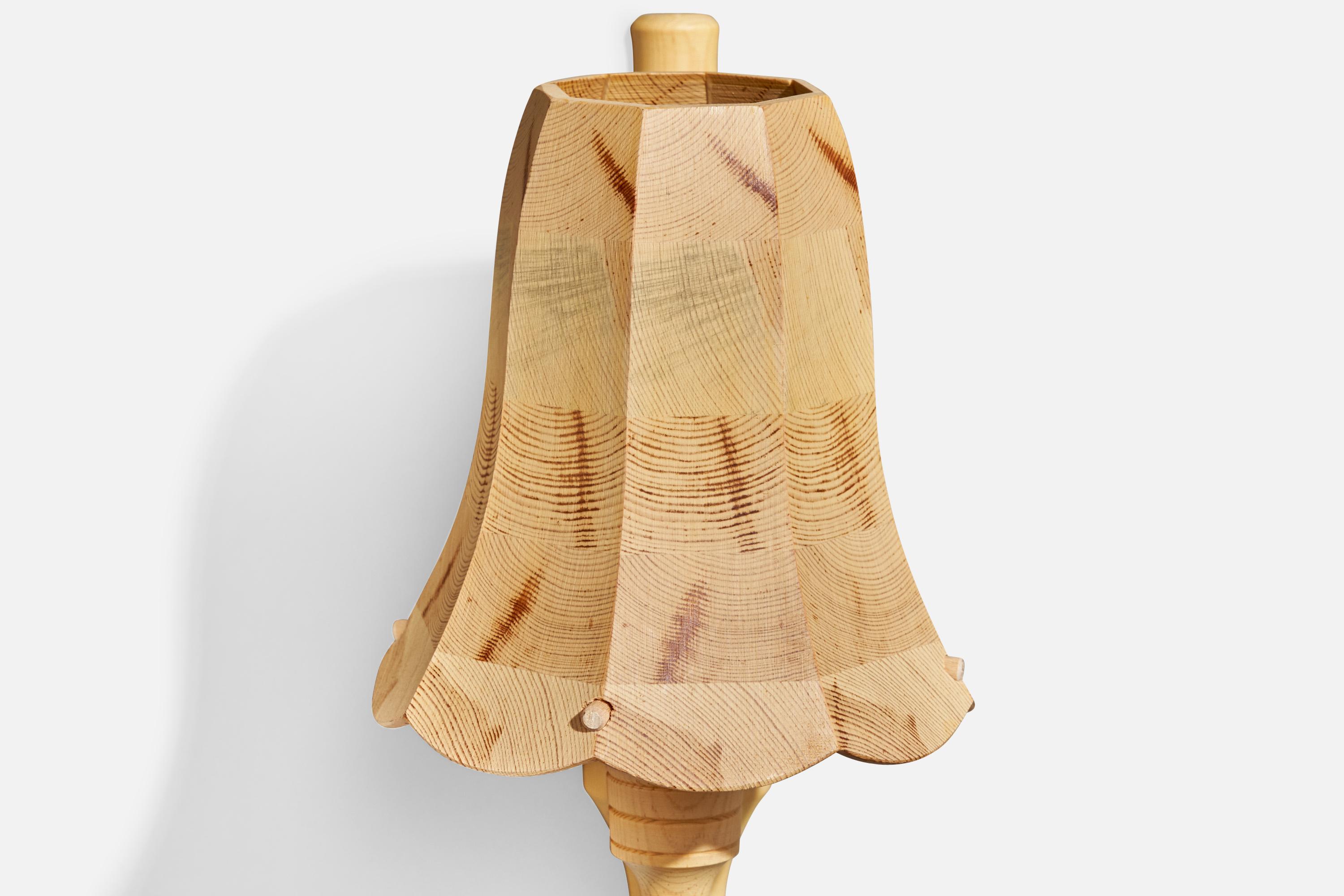 Designer suédois, lampes murales, pin, Suède, années 1970 en vente 3