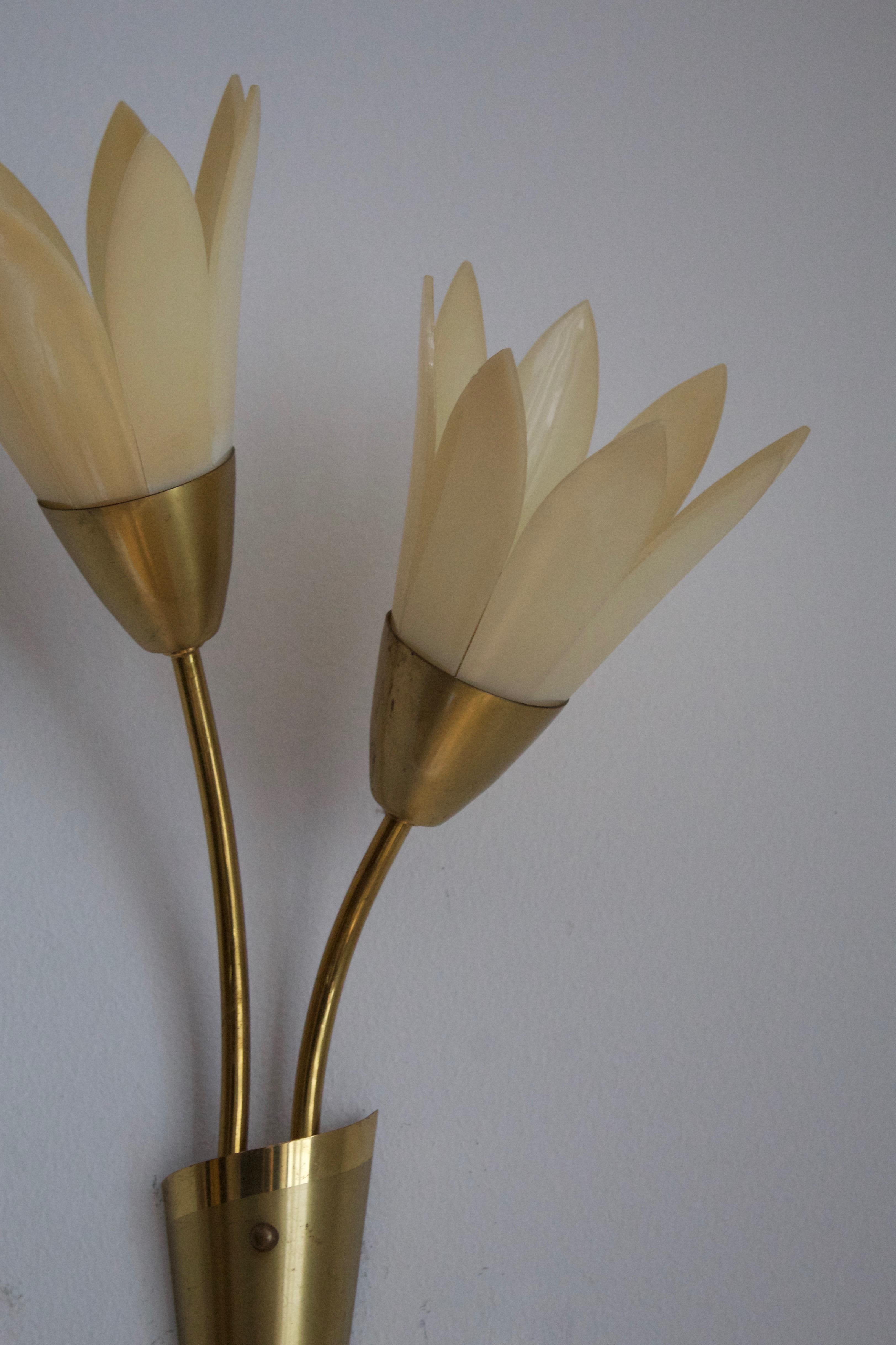 Swedish Designer, Wall Lights / Sconces, Brass, White Acrylic, Sweden, 1950s In Good Condition In High Point, NC
