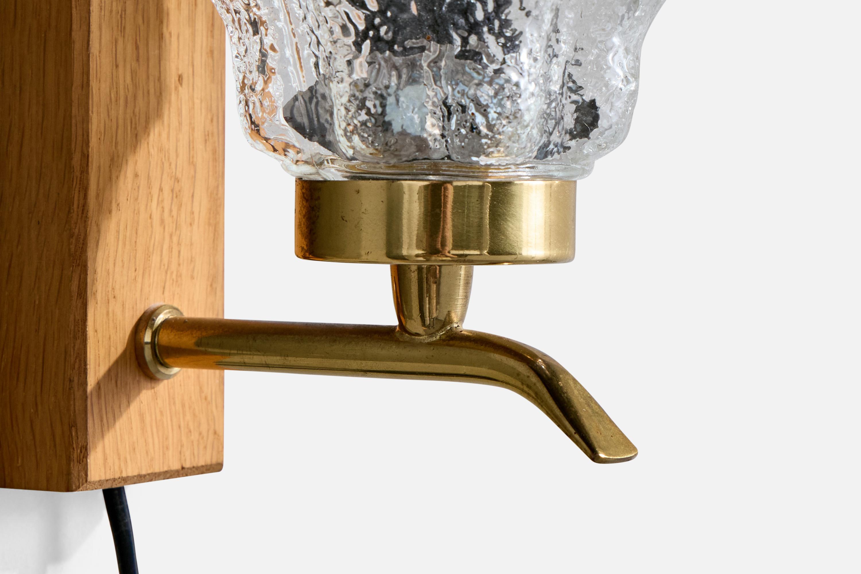 Swedish Designer, Wall Lights, Teak, Brass, Glass, Sweden, 1950s For Sale 2