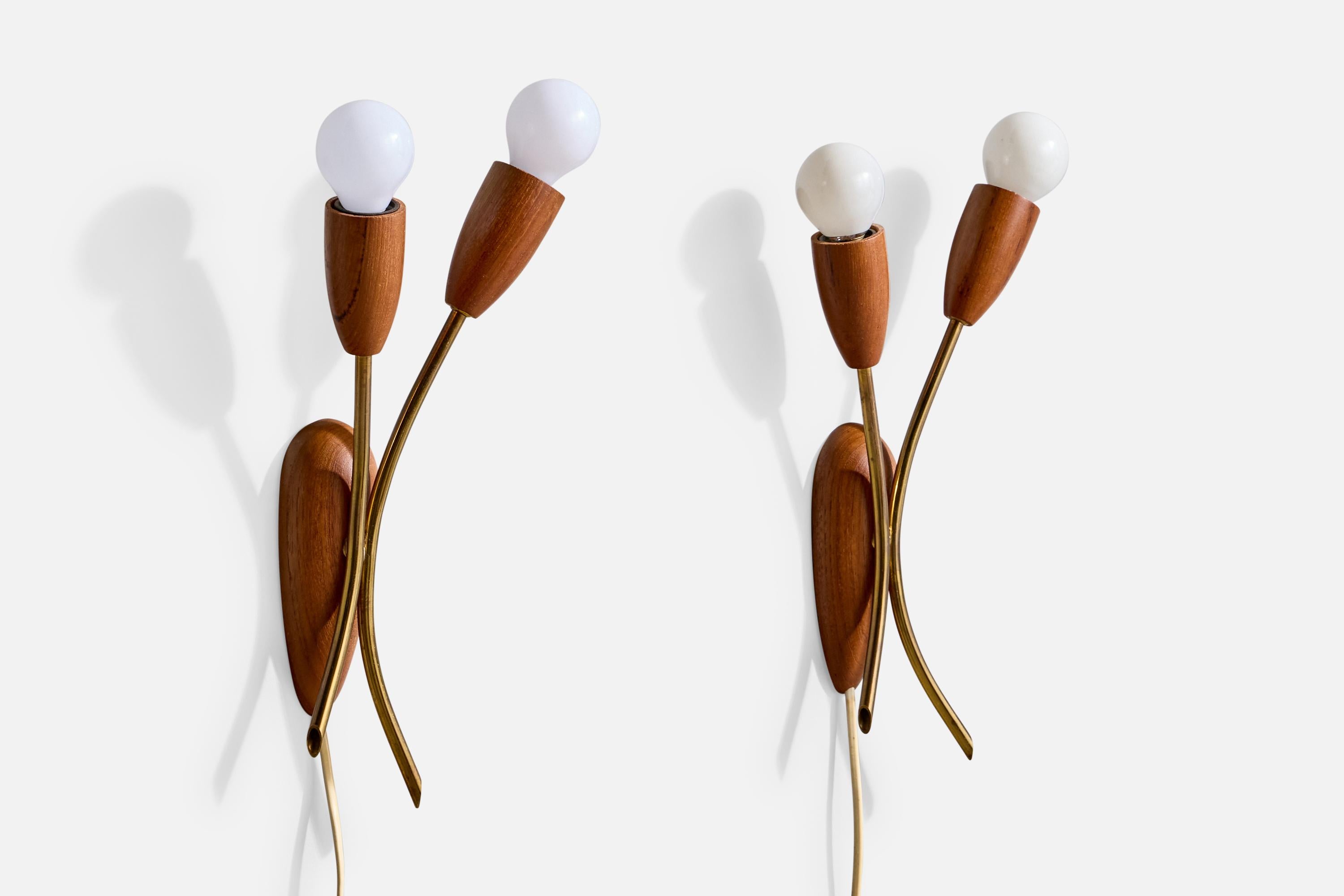 Mid-Century Modern Design/One, Lights, Teck, Laiton, Suède, années 1950 en vente