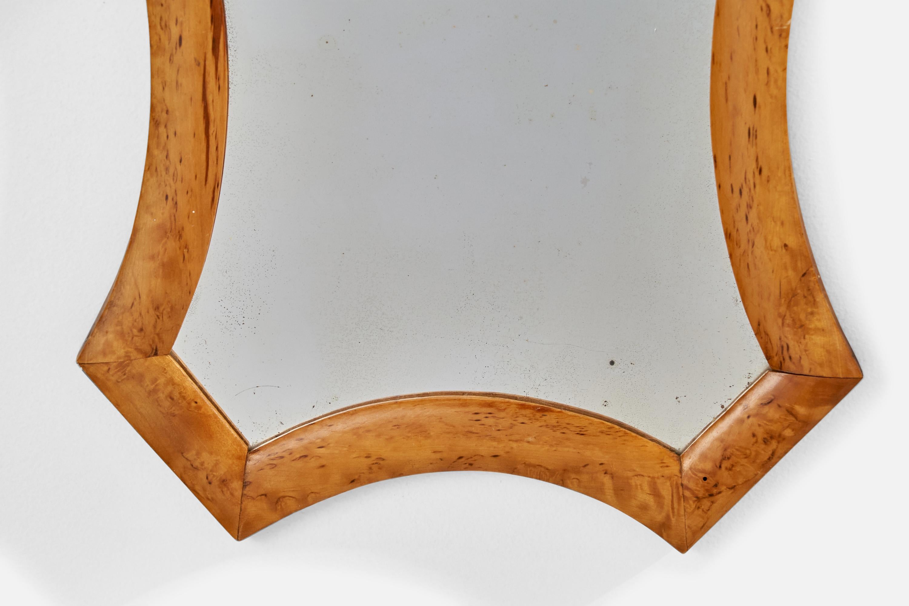 Miroir mural de designer suédois, bouleau massif, verre de miroir, Suède, années 1930 Bon état - En vente à High Point, NC