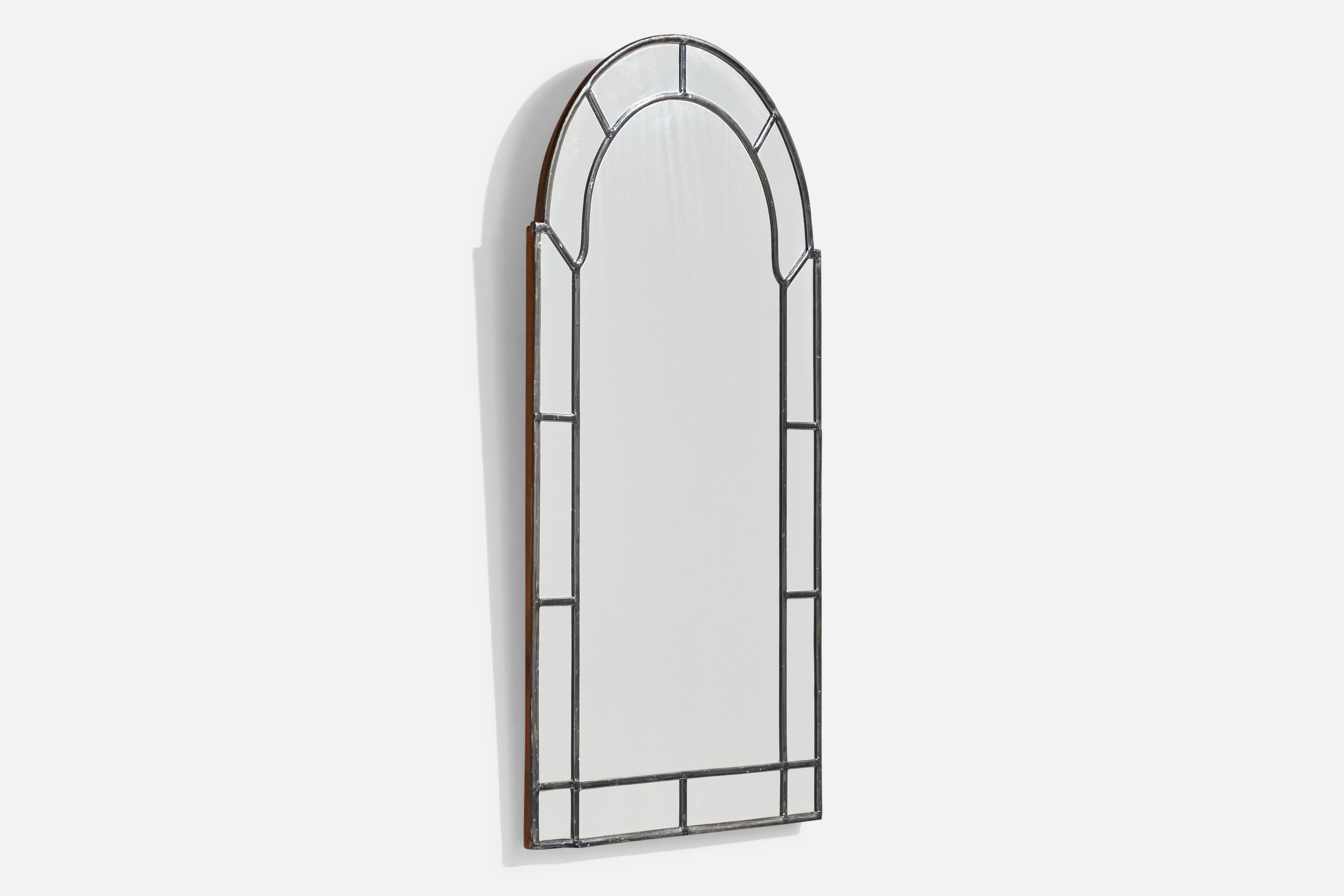 Diseñador sueco, espejo de pared, metal, Suecia, años 40 Escandinavo moderno en venta