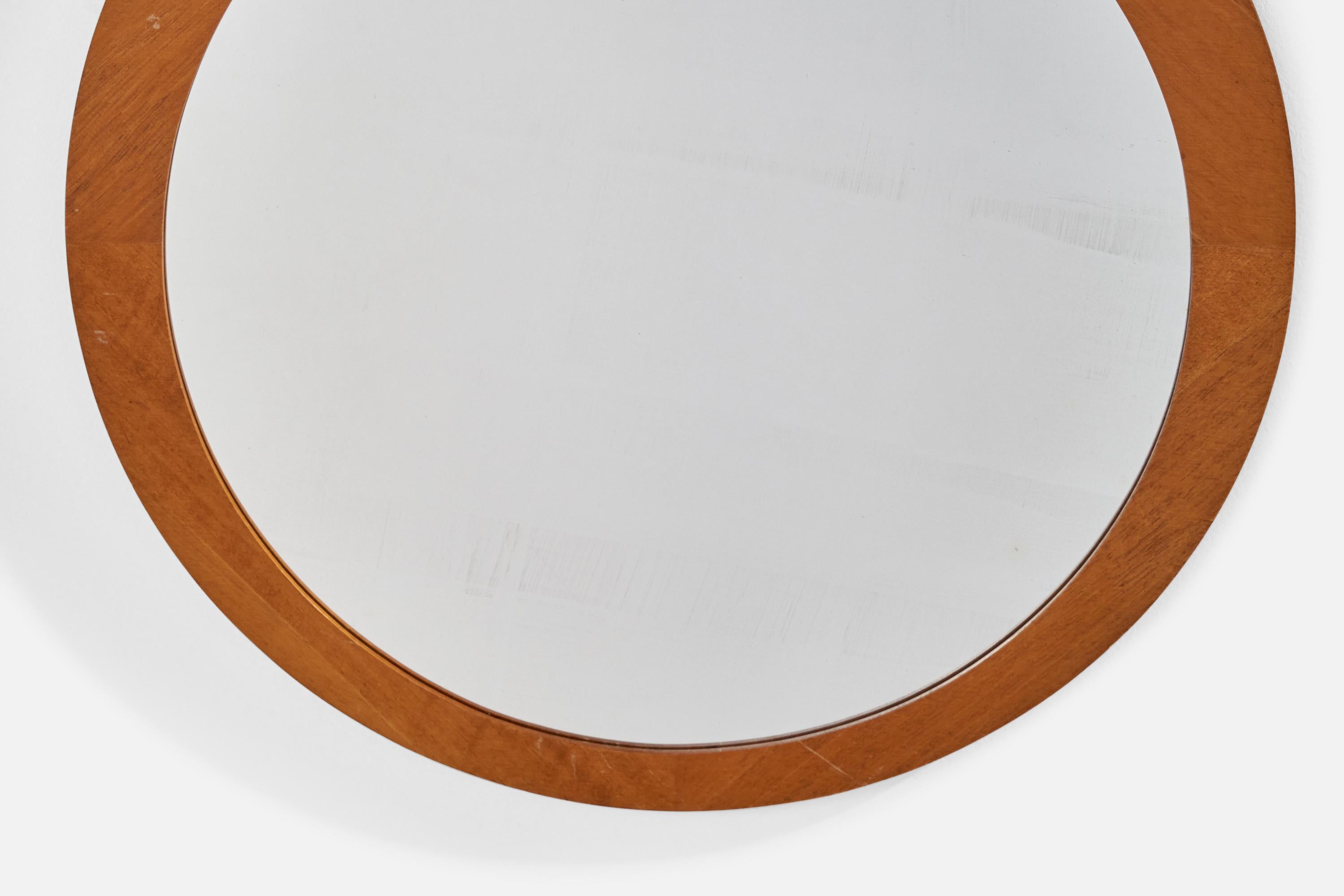 Milieu du XXe siècle Designer suédois, miroir mural en chêne, Suède, années 1960 en vente