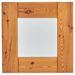 Schwedischer Designer, Wandspiegel, massive Kiefernholz, Schweden, 1970er Jahre