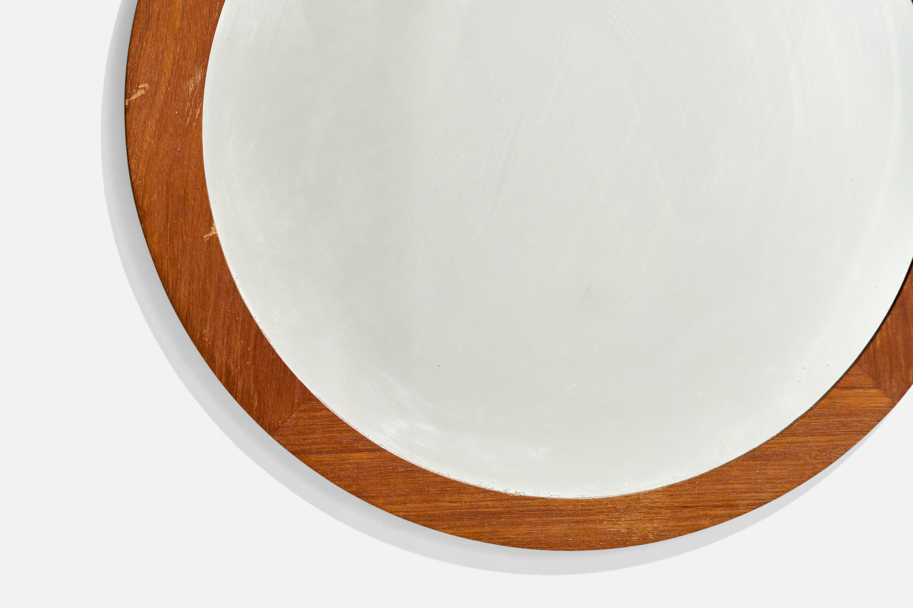 Miroir mural de designer suédois, teck massif, verre miroir, Suède, années 1960 en vente 1