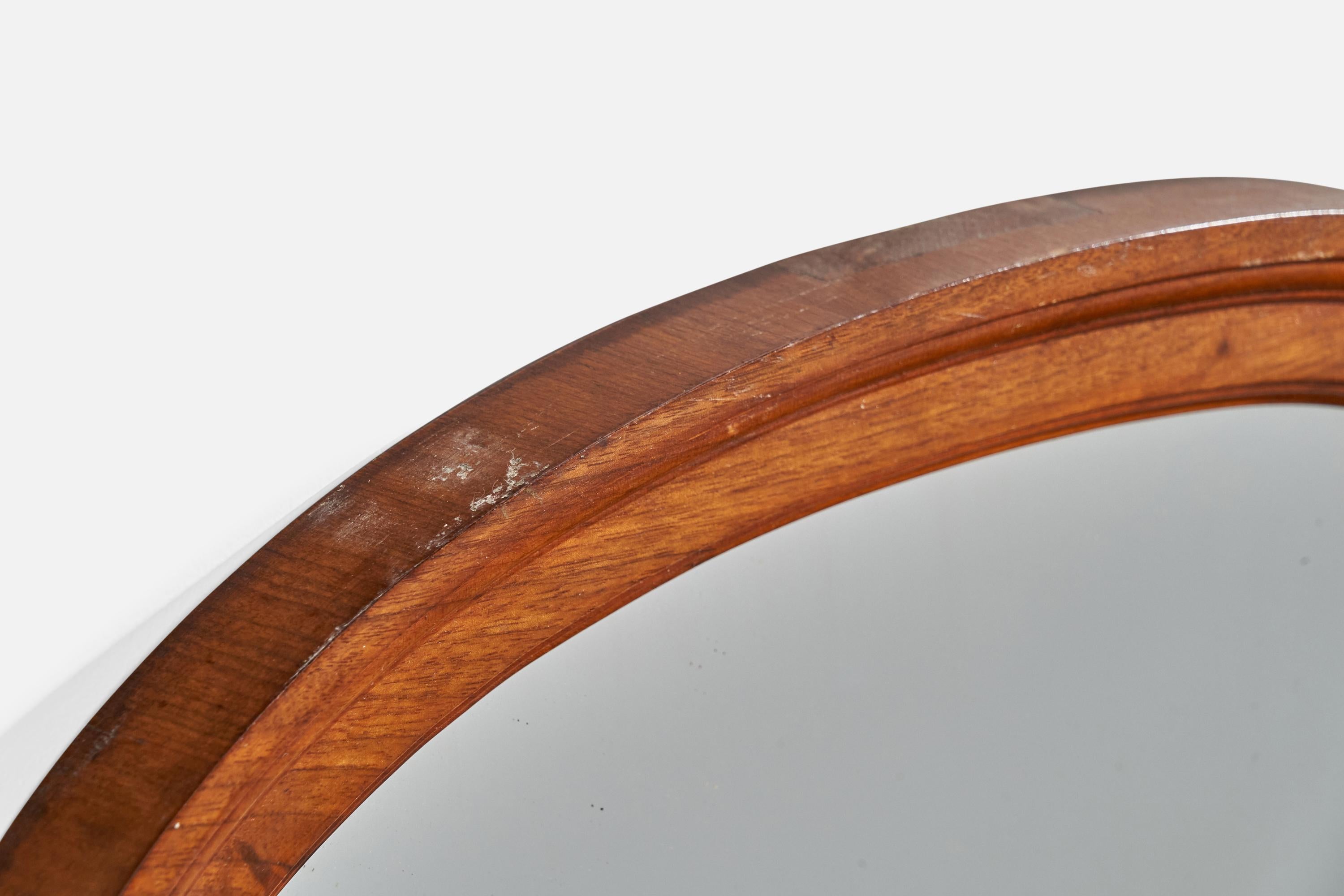 Schwedischer Designer, Wandspiegel, Nussbaum, Schweden, 1930er Jahre (Mitte des 20. Jahrhunderts) im Angebot