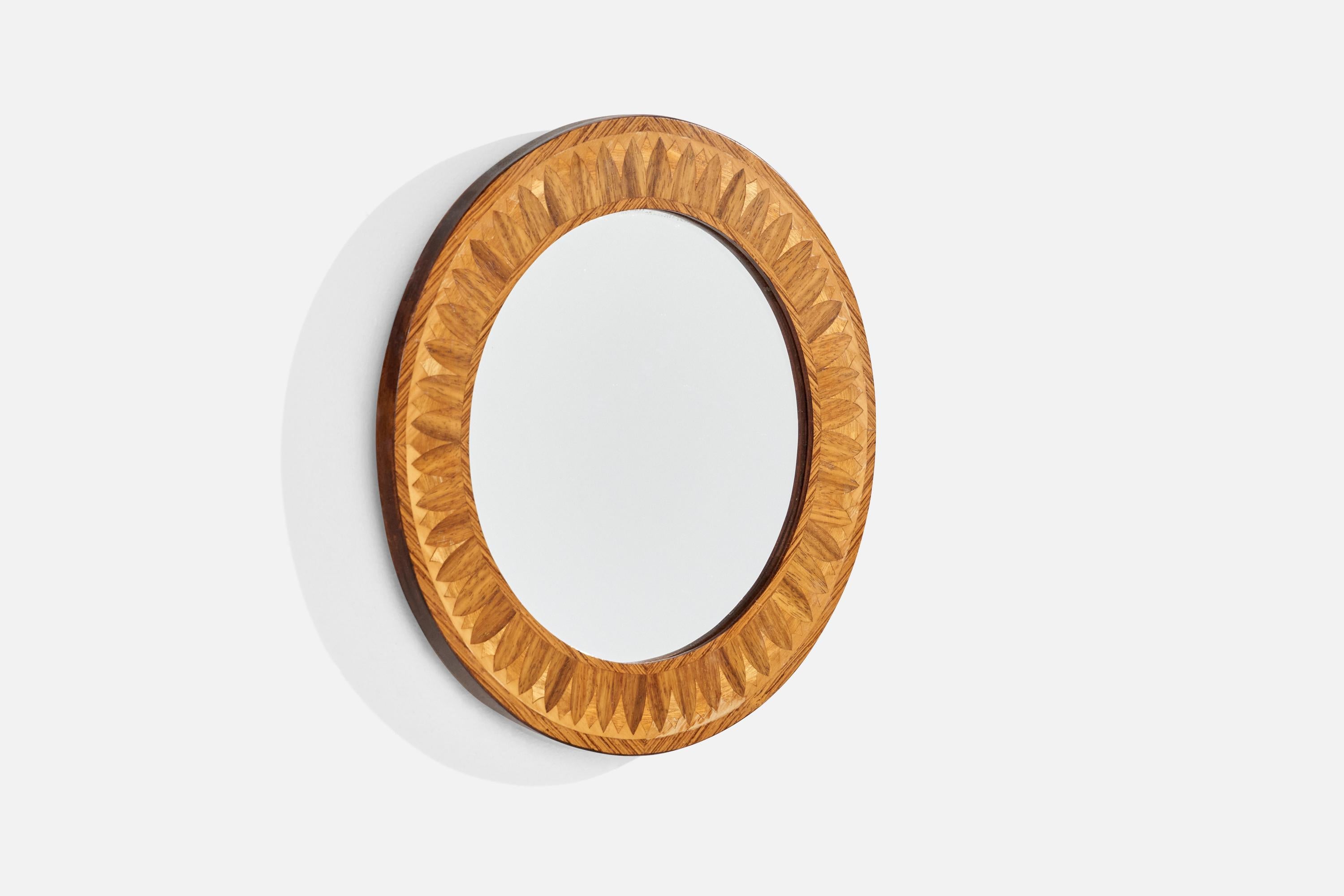 Scandinave moderne Designer suédois, miroir mural, bois, Suède, années 1940 en vente