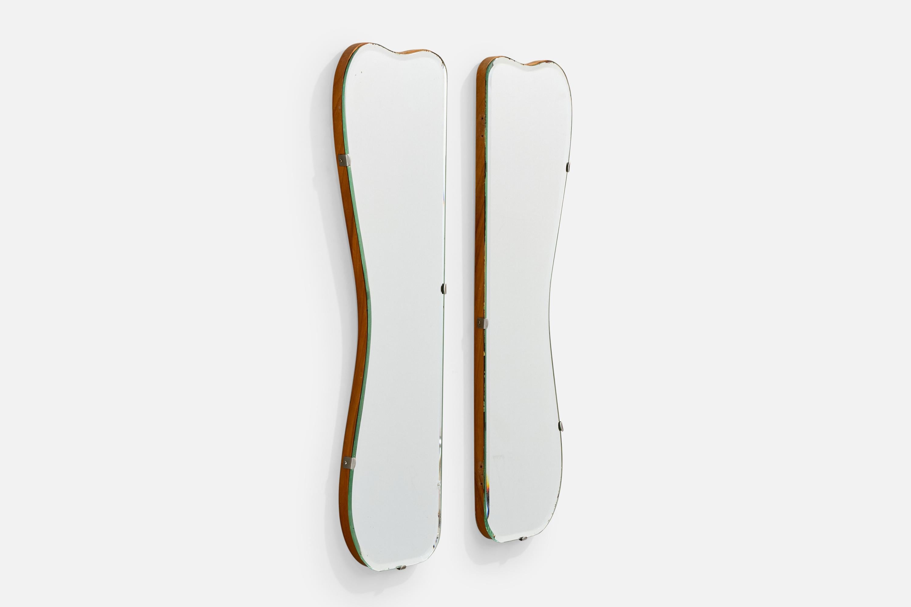 Mid-Century Modern Designer suédois, miroirs muraux, teck, laiton, Suède, années 1950 en vente