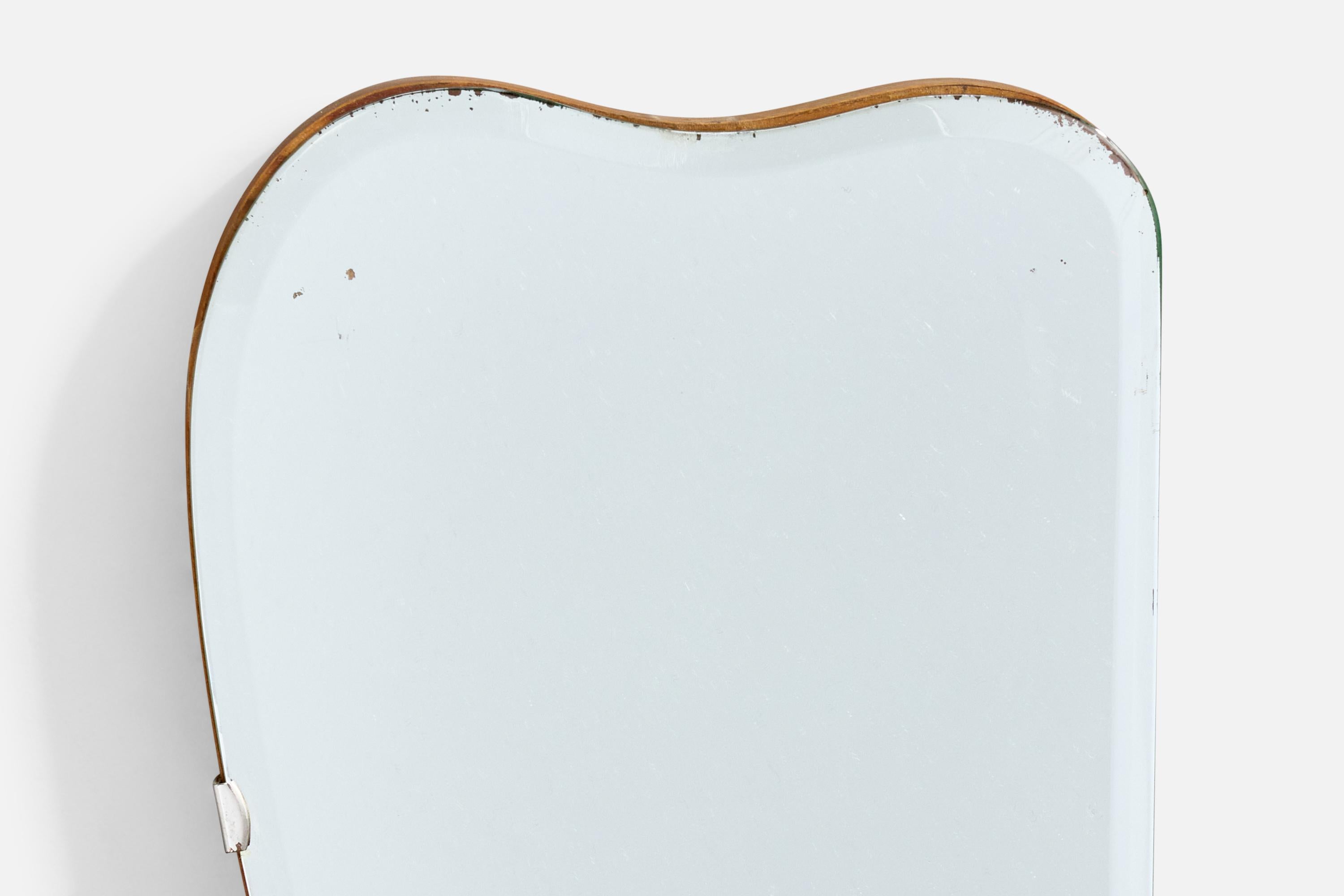 Milieu du XXe siècle Designer suédois, miroirs muraux, teck, laiton, Suède, années 1950 en vente