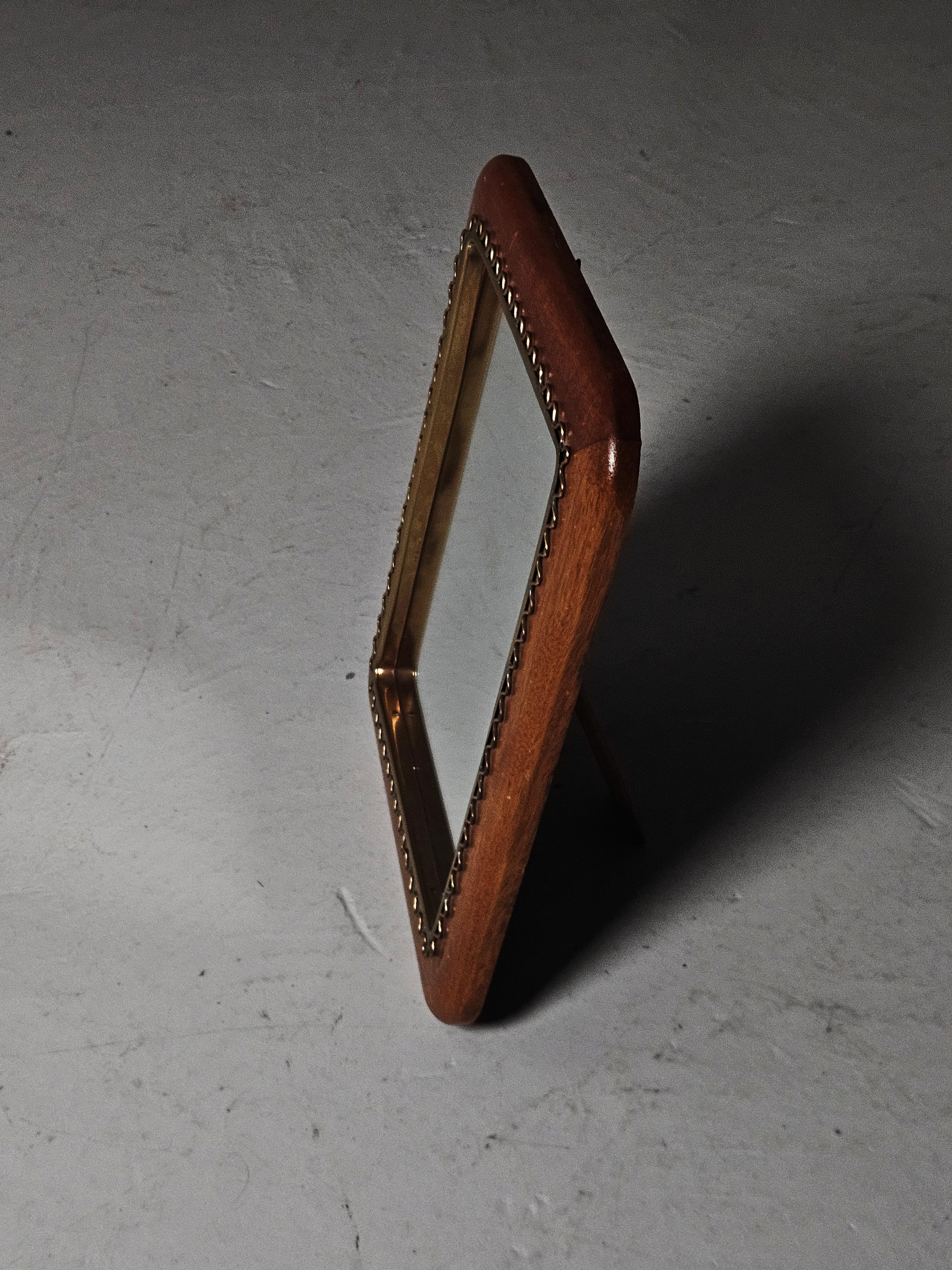Swedish designer wall or table mirror, 1940s For Sale 4