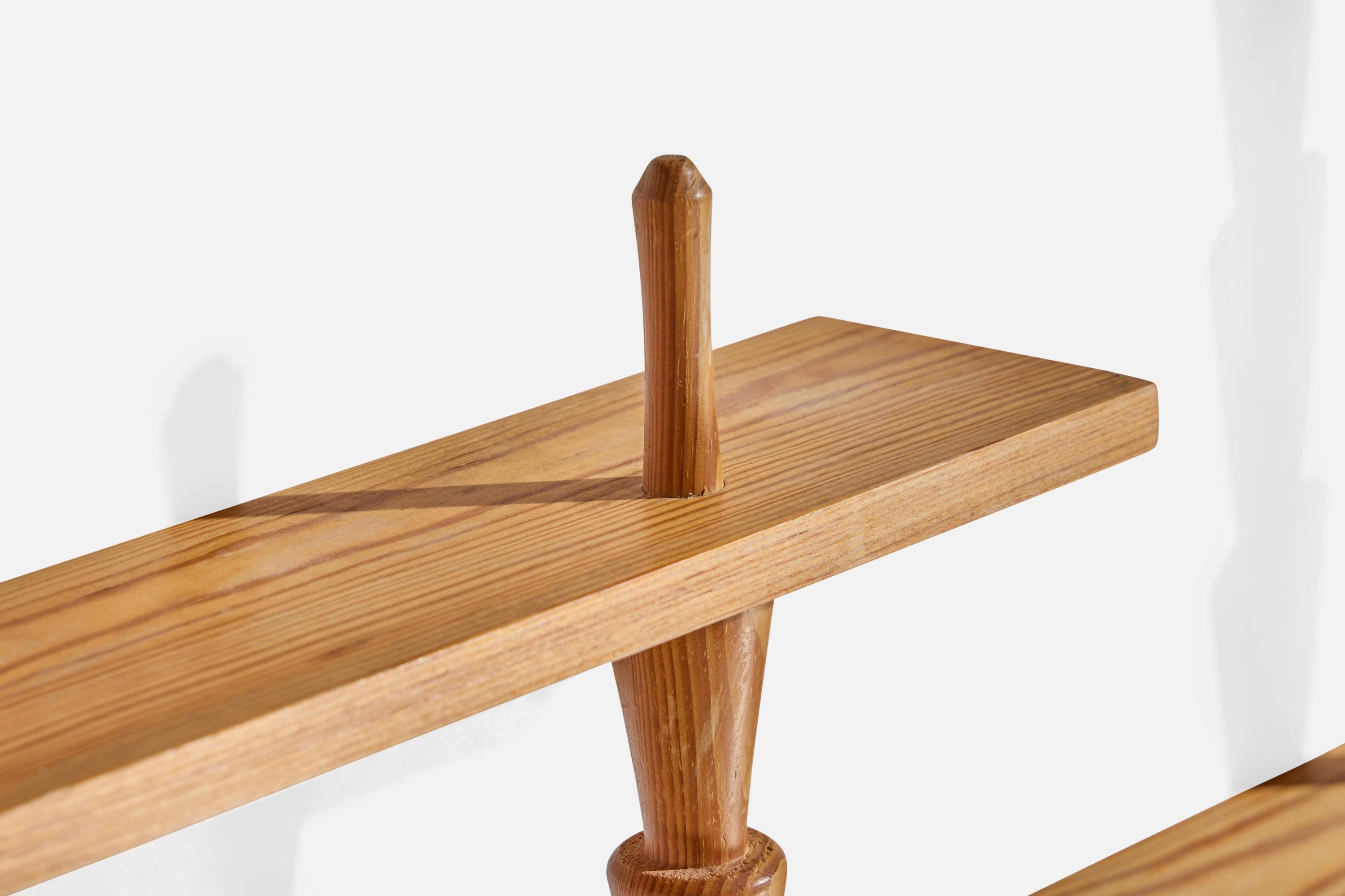 Swedish Designer, Wall Shelf, Pine, Sweden, 1970s For Sale 3