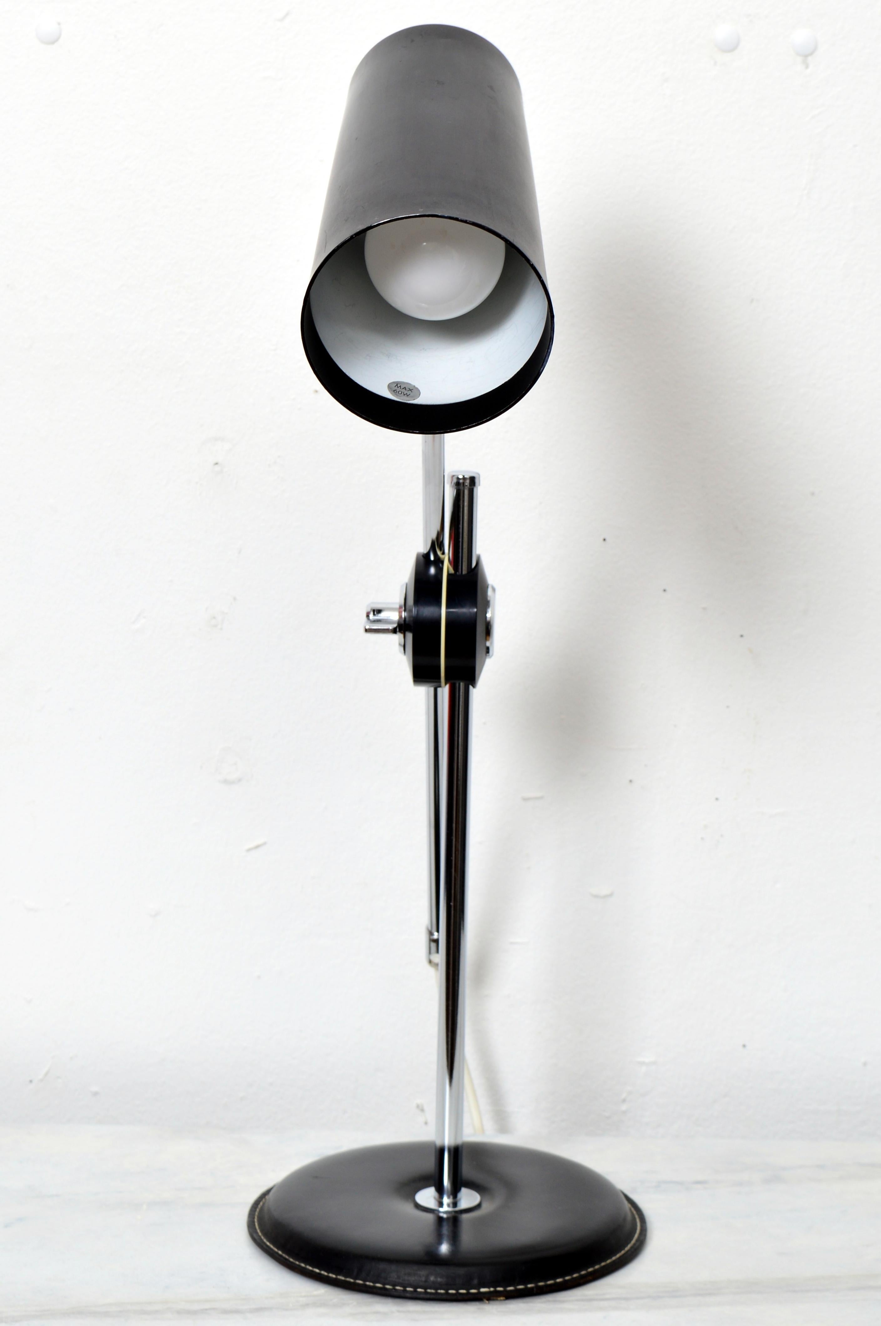 Swedish Desk / Table Lamp by Anders Pehrson & Ateljé Lyktan 1960s In Good Condition For Sale In Stockholm, SE