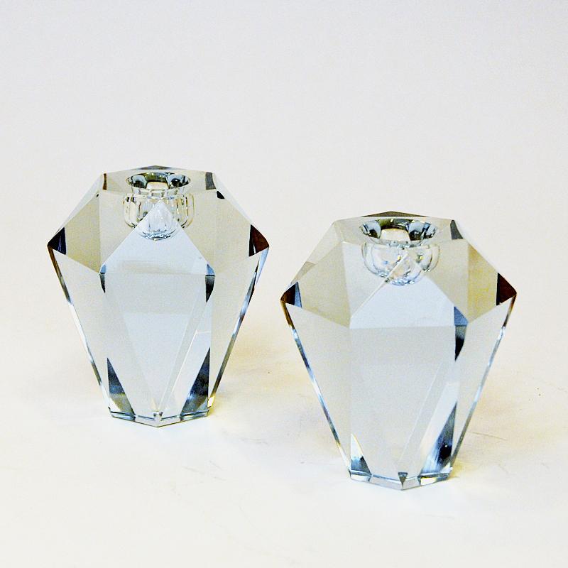 Swedish Diamond Shaped Pair of Art Glass Candle Holders by Asta Strömberg 1960s 2