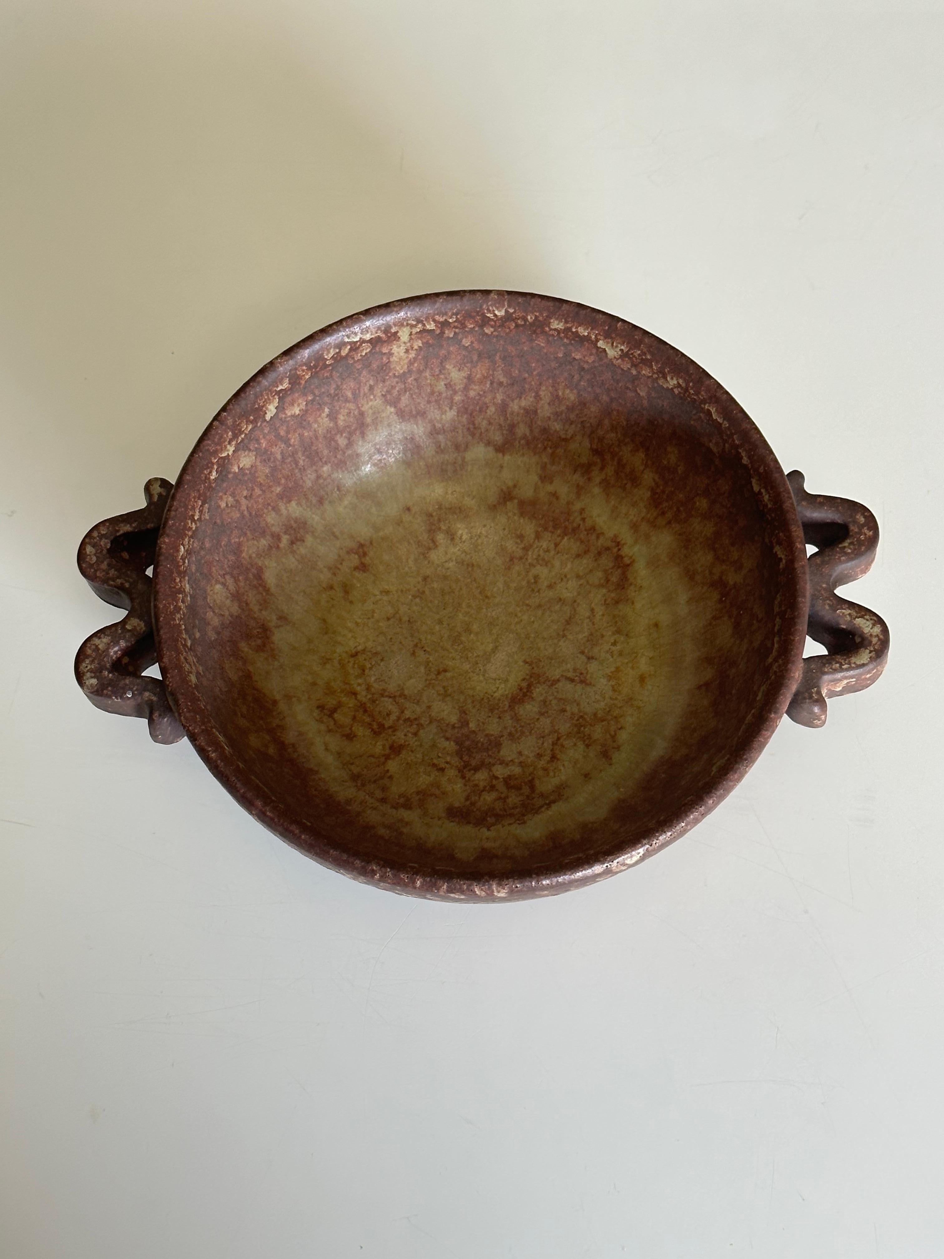 Swedish Double Handled Bowl Attributed to Höganäs For Sale 1