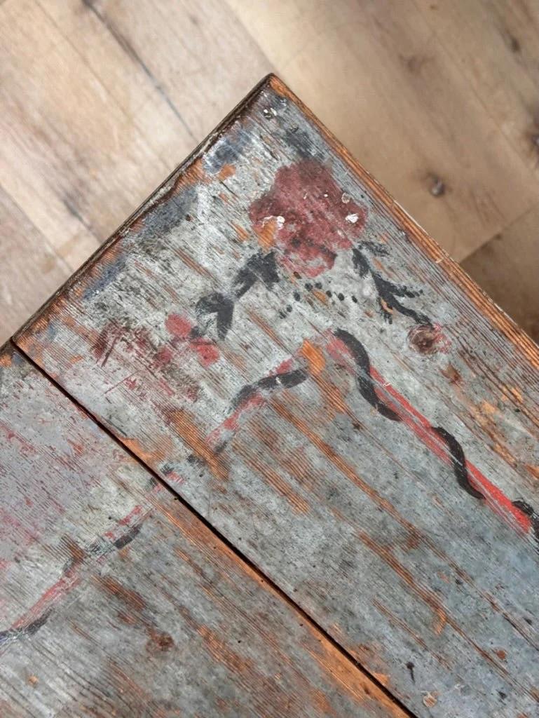 Table de bordure suédoise à feuilles tombantes 1
