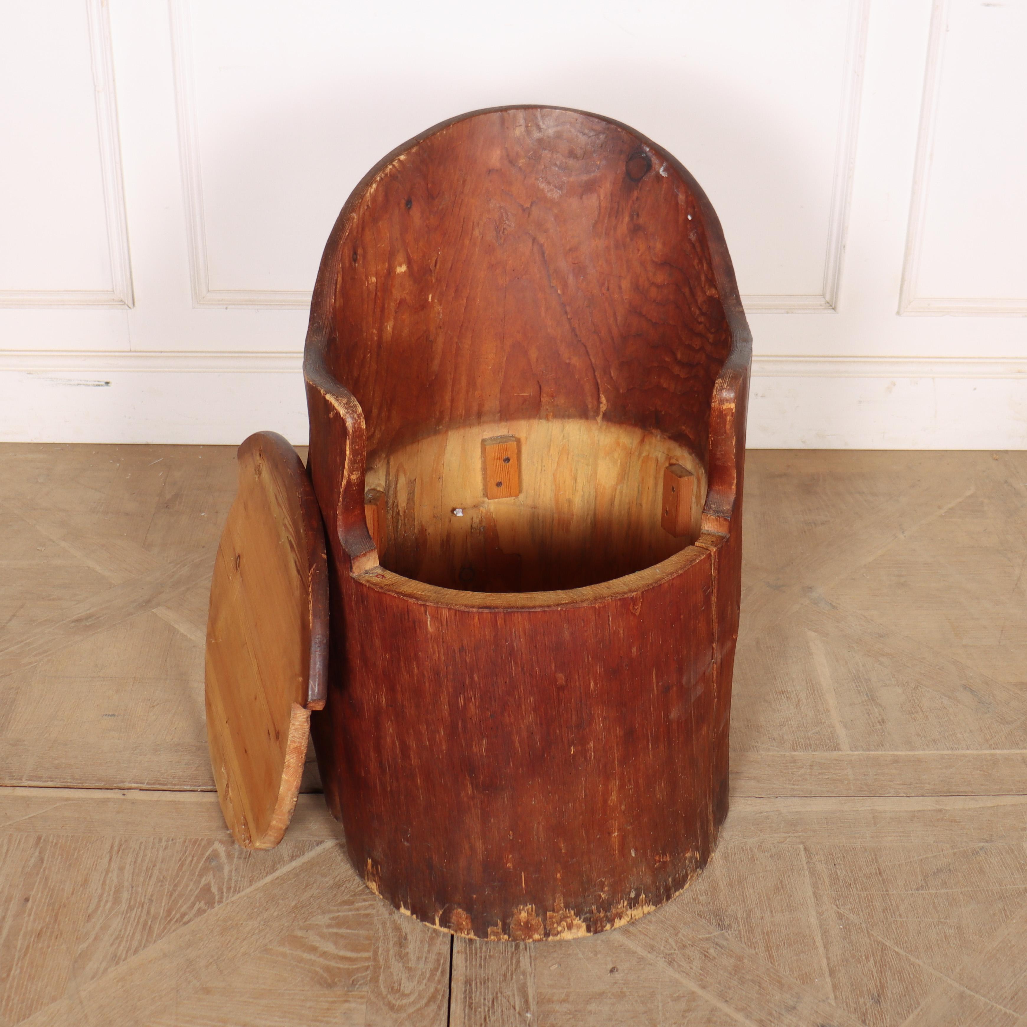 Silla Sueca Dug Out siglo XIX en venta