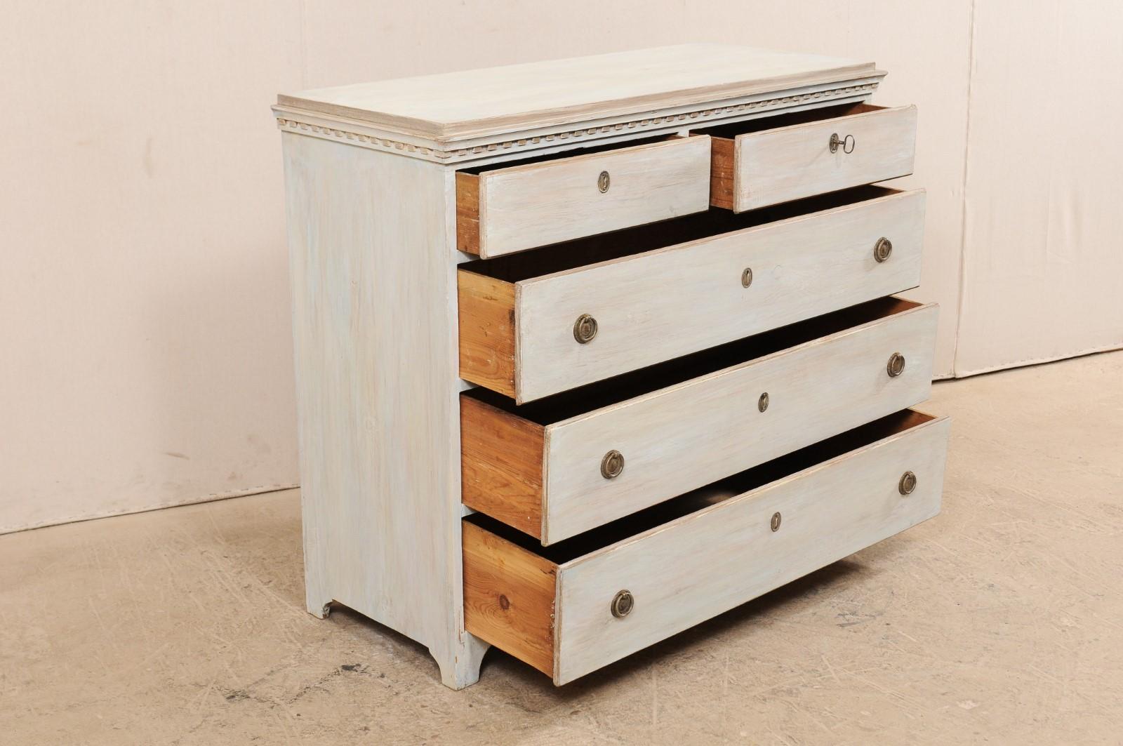 Swedish Early 19th Century Five-Drawer Painted Wood Chest in Pale Blue 2
