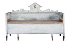 Canapé suédois peint de style gustavien du début du 19e siècle