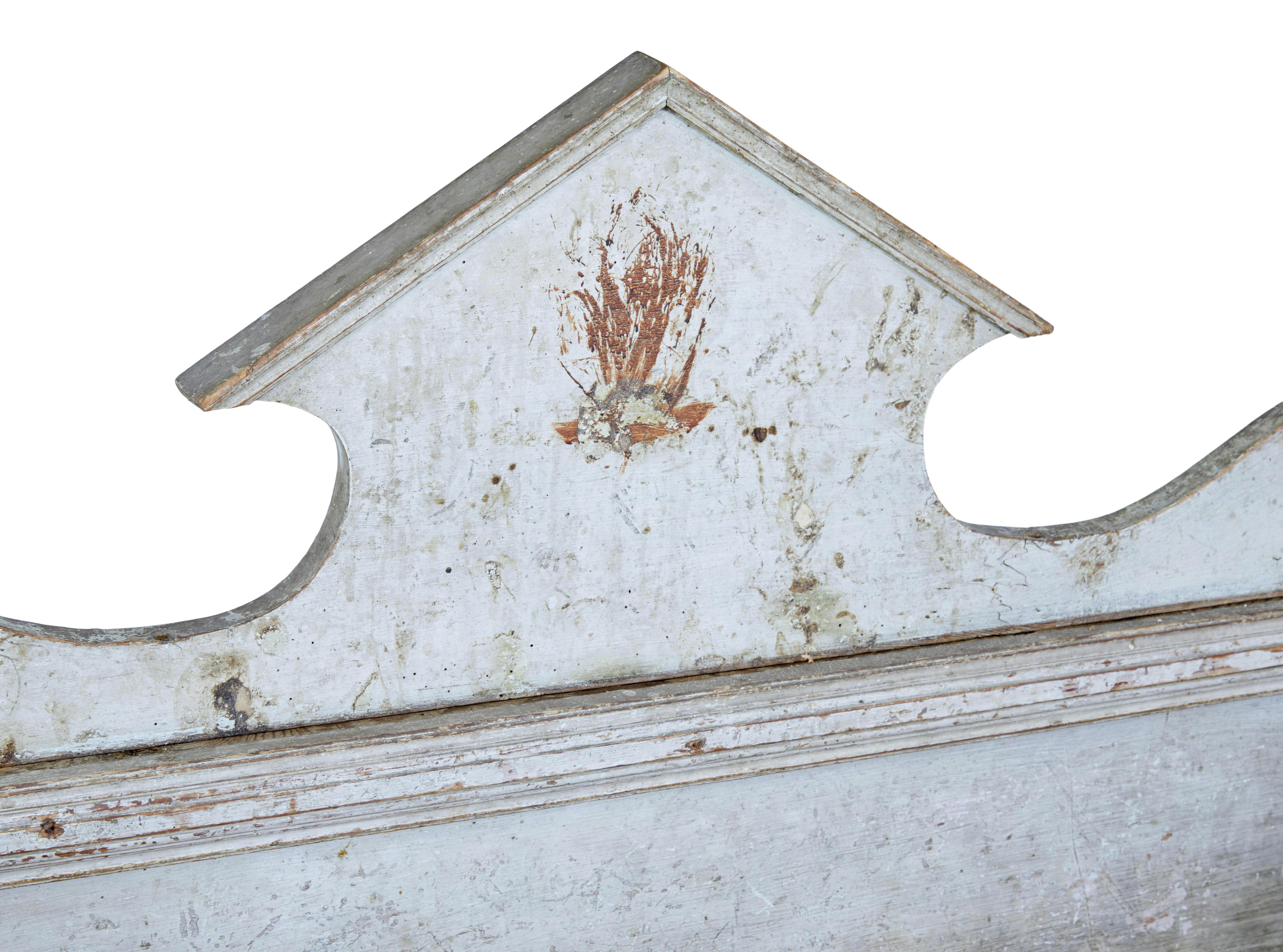 Sofá pintado sueco de principios del siglo XIX de estilo Gustaviano en venta 2