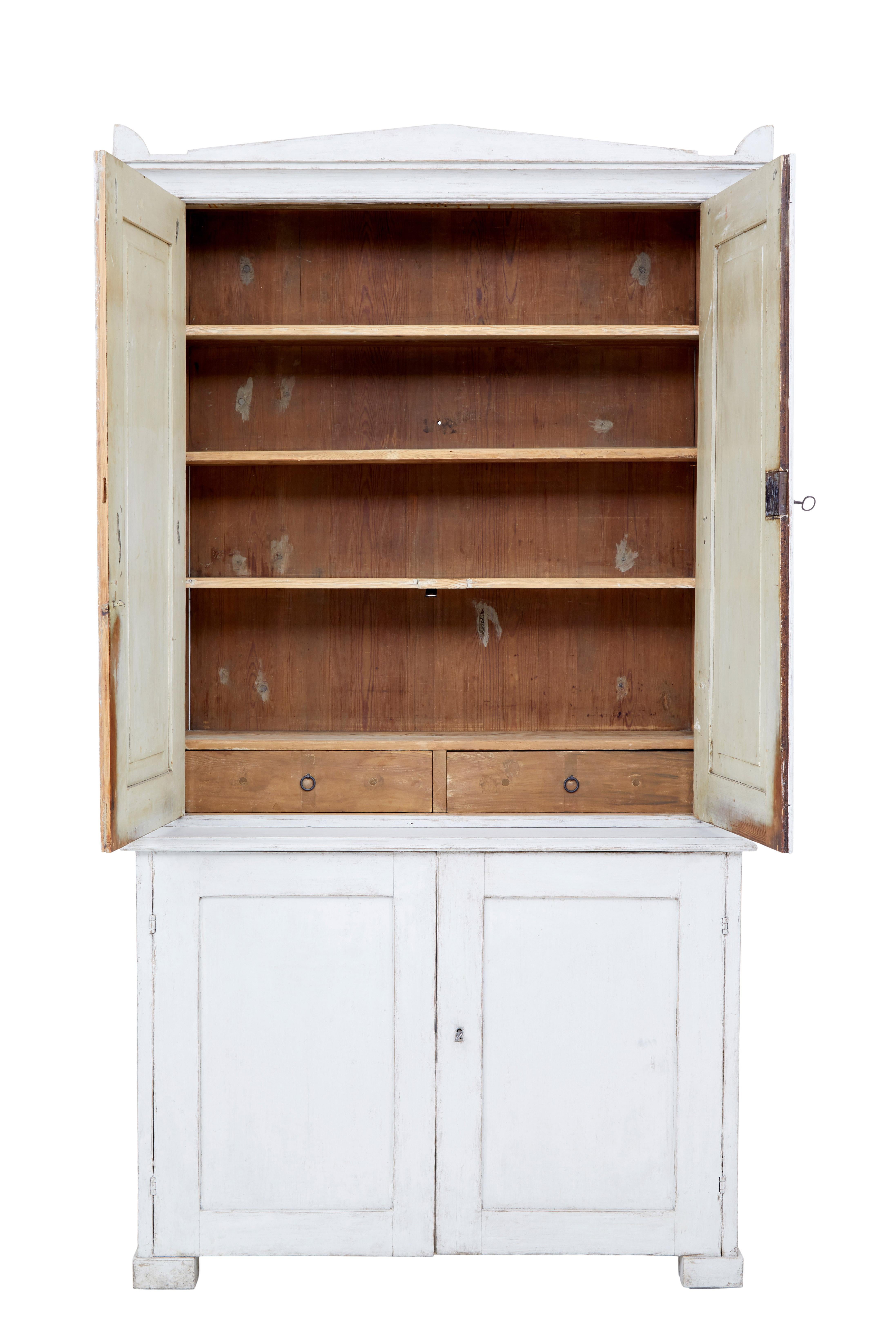 Gustavian Swedish early 19th century painted cupboard For Sale