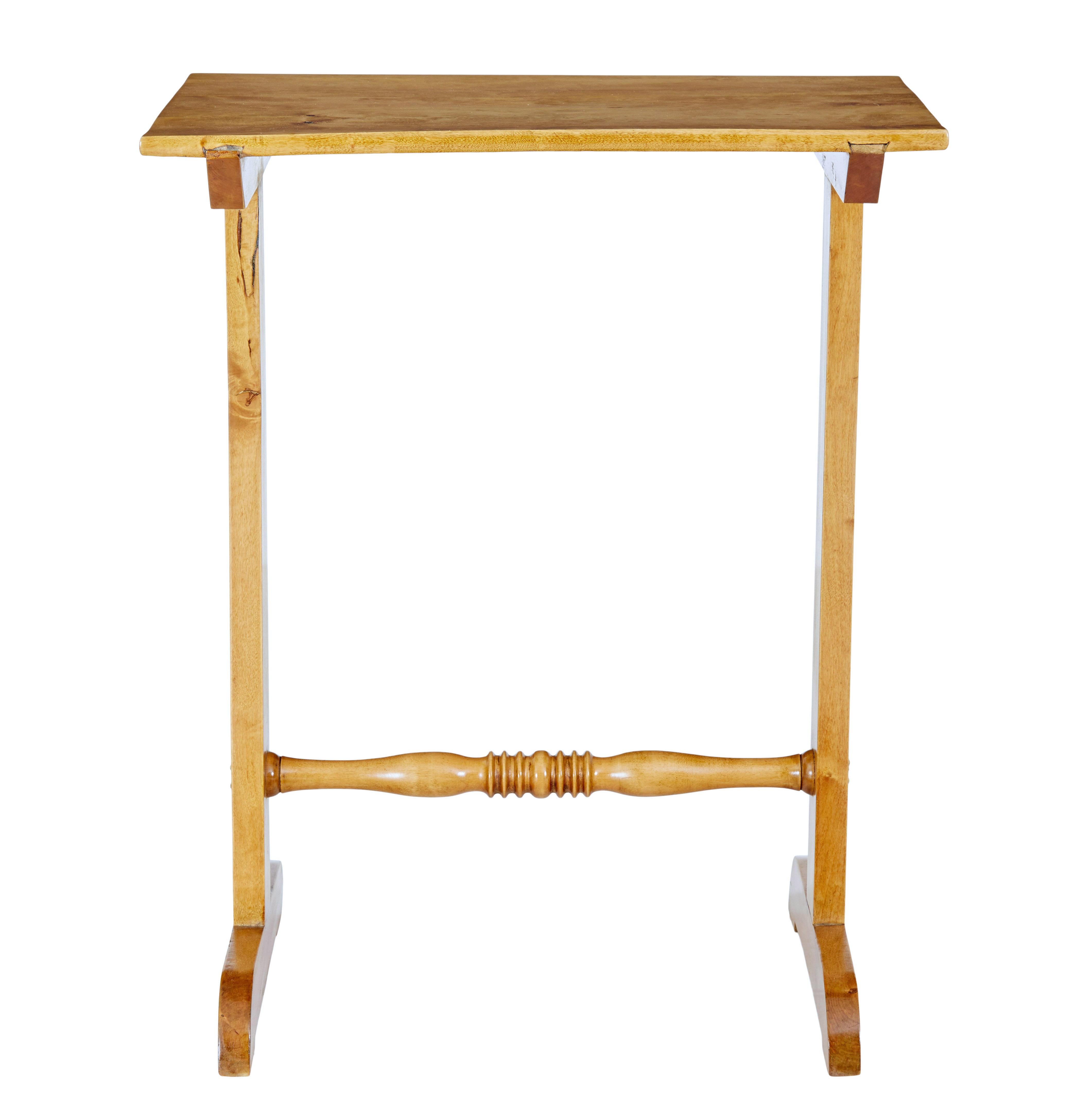 Swedish early 20th century birch side table circa 1900.

Good functional piece of furniture with numerous possibilities around the home.  This could be used in the living room as a lamp table, hall table or in the bedroom.

Rectangular birch top,