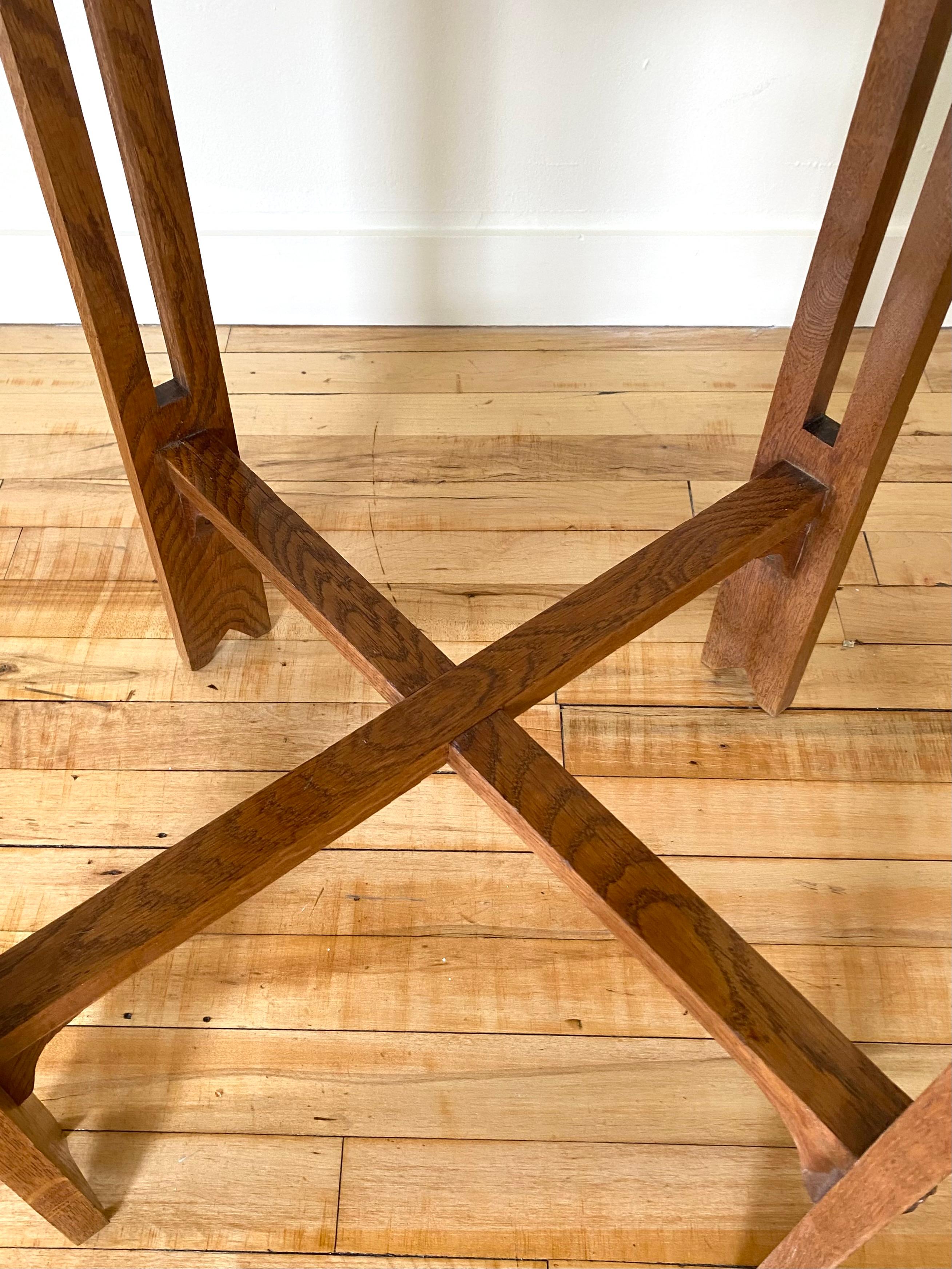 Early 20th Century Swedish Early 20th century Side table For Sale