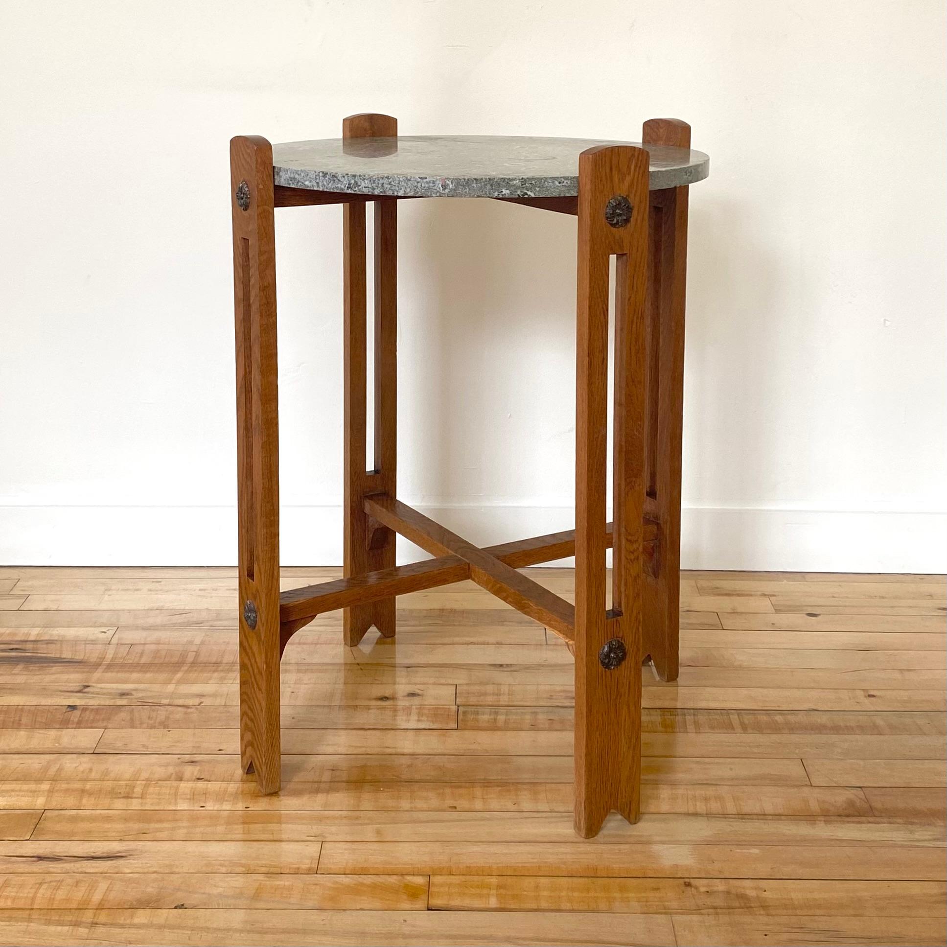 Swedish Early 20th century Side table For Sale 1