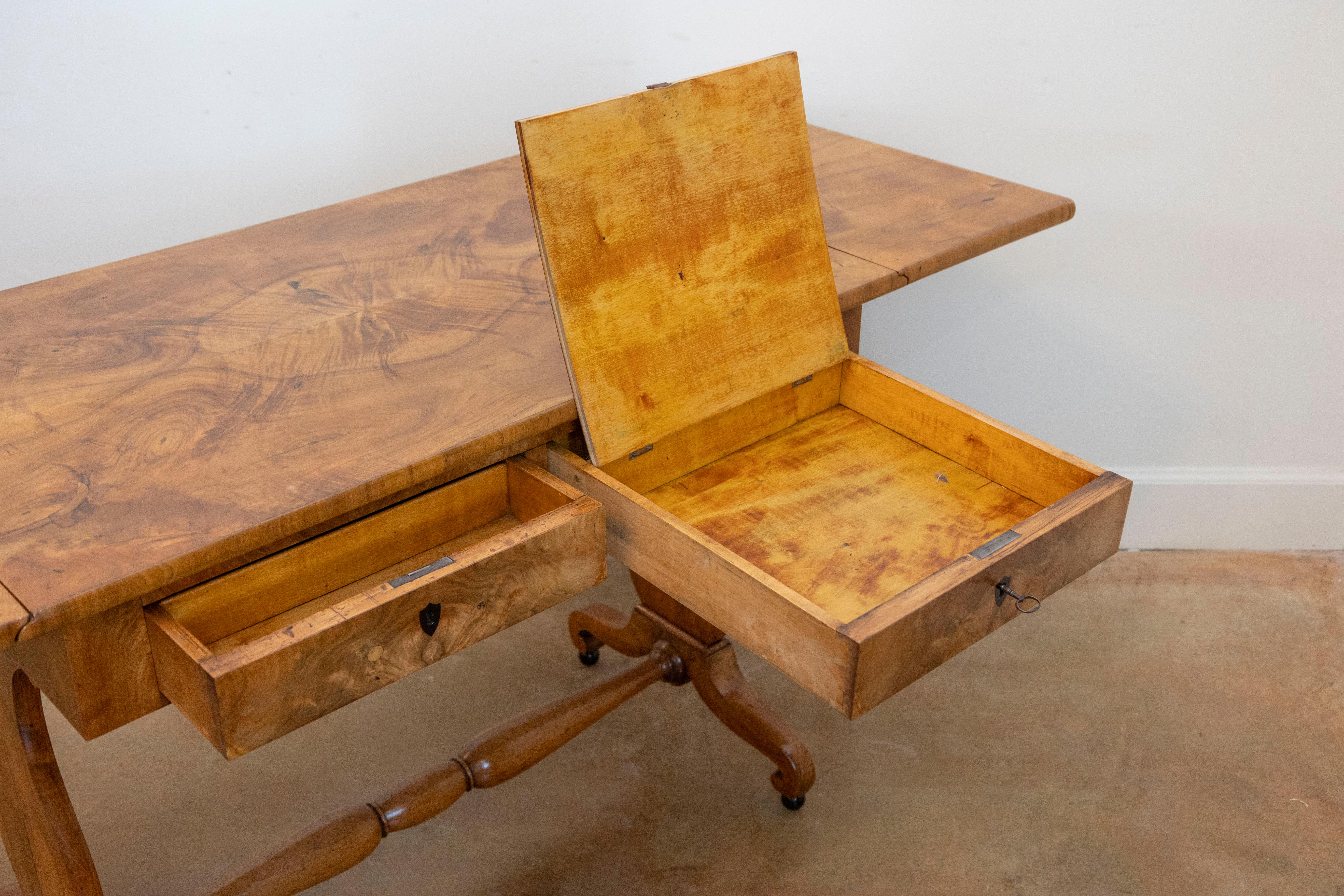 Swedish Empire Revival 1870s Birch Sofa Table with Drop Leaves and Carved Legs In Good Condition For Sale In Atlanta, GA