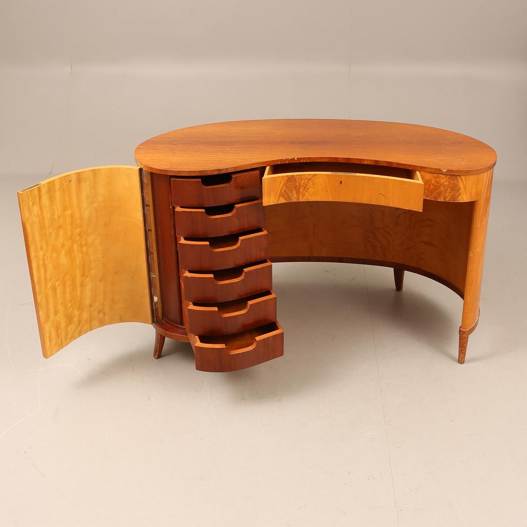 20th Century Swedish Erik Chambert art deco desk, 1940 For Sale