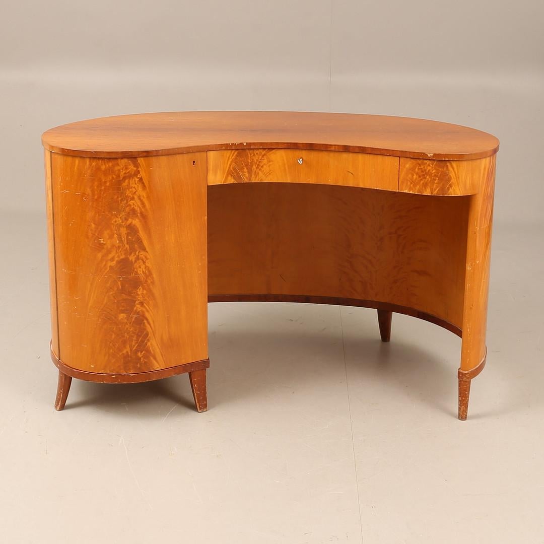 Swedish Erik Chambert art deco desk, 1940 For Sale 2