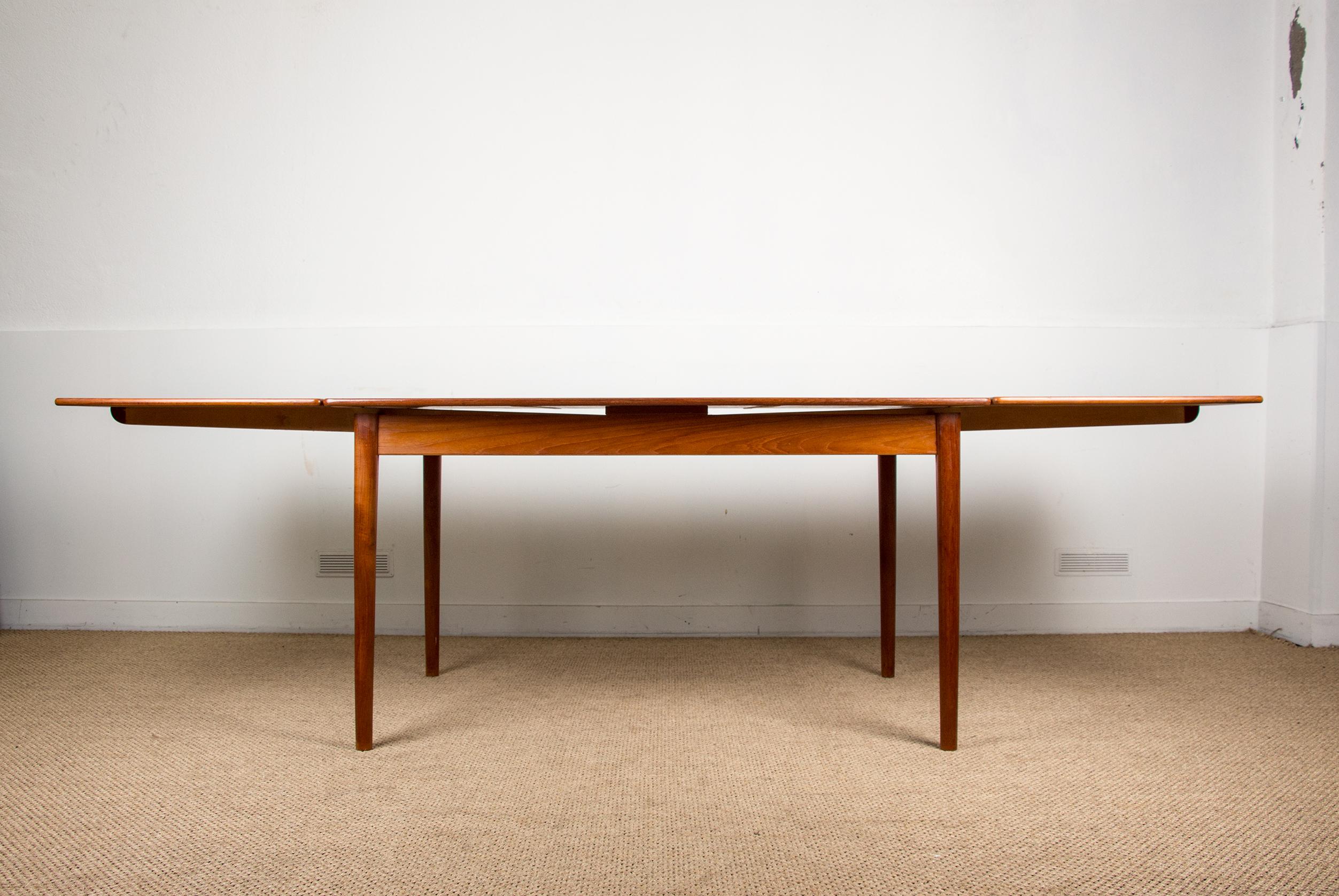 Swedish Extendable Dining Table in Teak by Nils Jonsson for Troeds 3
