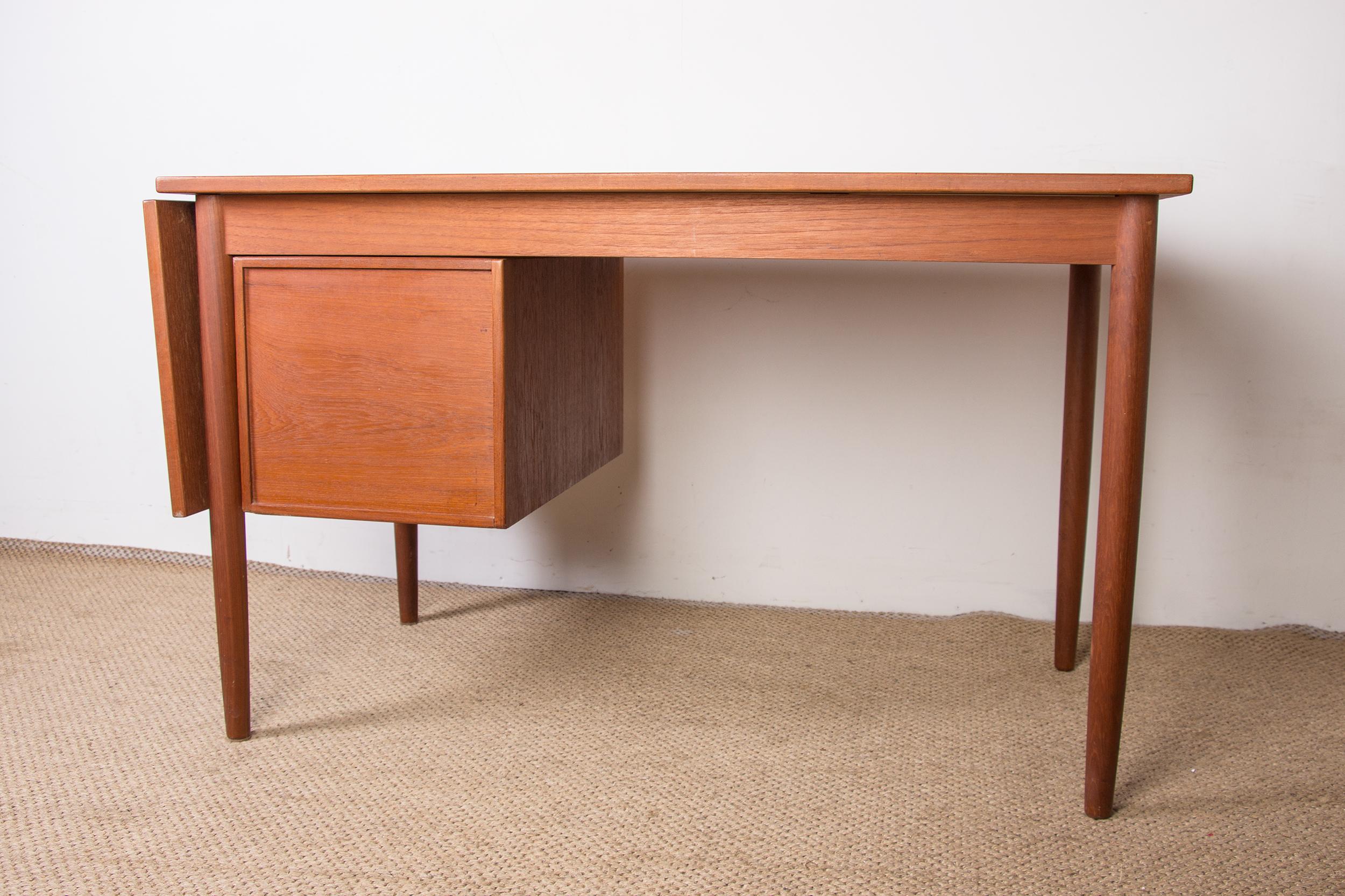 Swedish extendable teak desk, sliding unit and folding extension 1960. For Sale 10