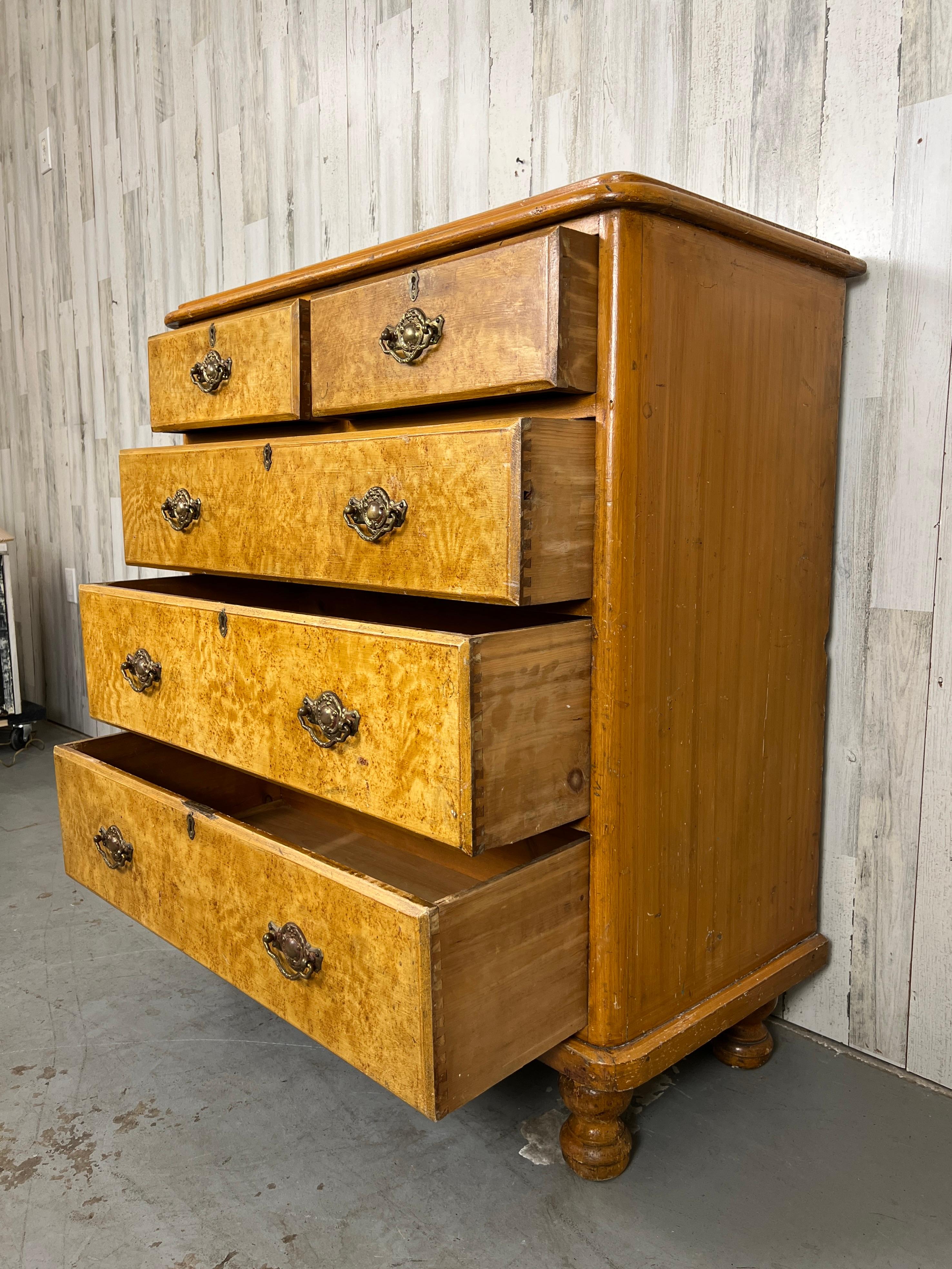 Swedish Faux Painted Grain Chest of Drawers For Sale 14