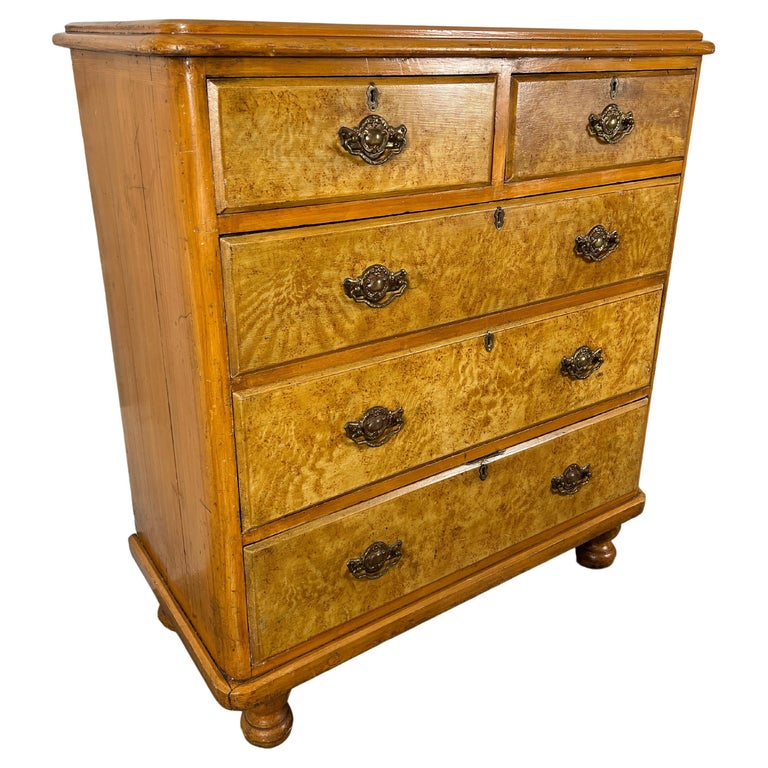 Swedish Faux Painted Grain Chest of Drawers For Sale at 1stDibs