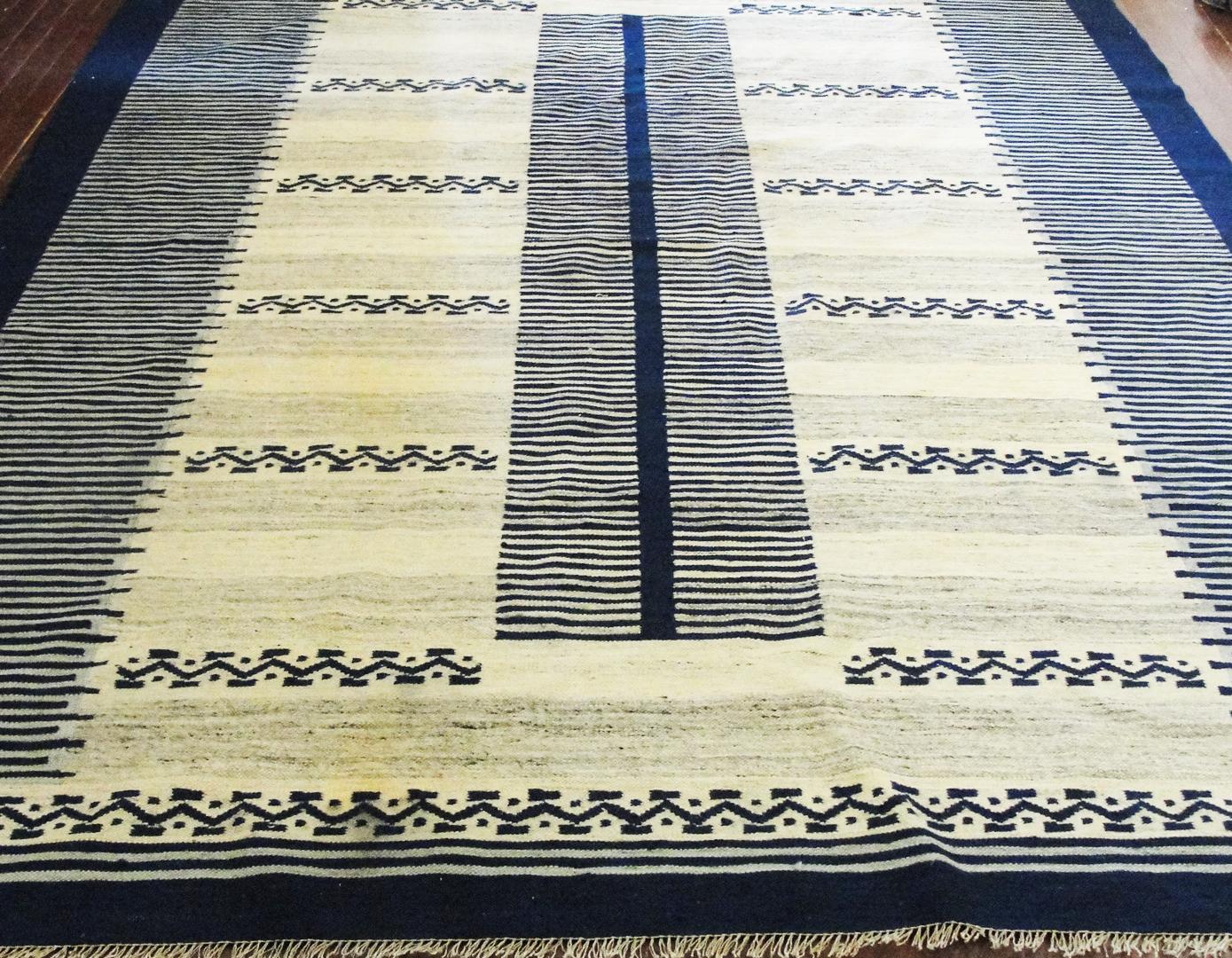 Modern Swedish Flat-Weave Carpet, 20th Century, 6'7