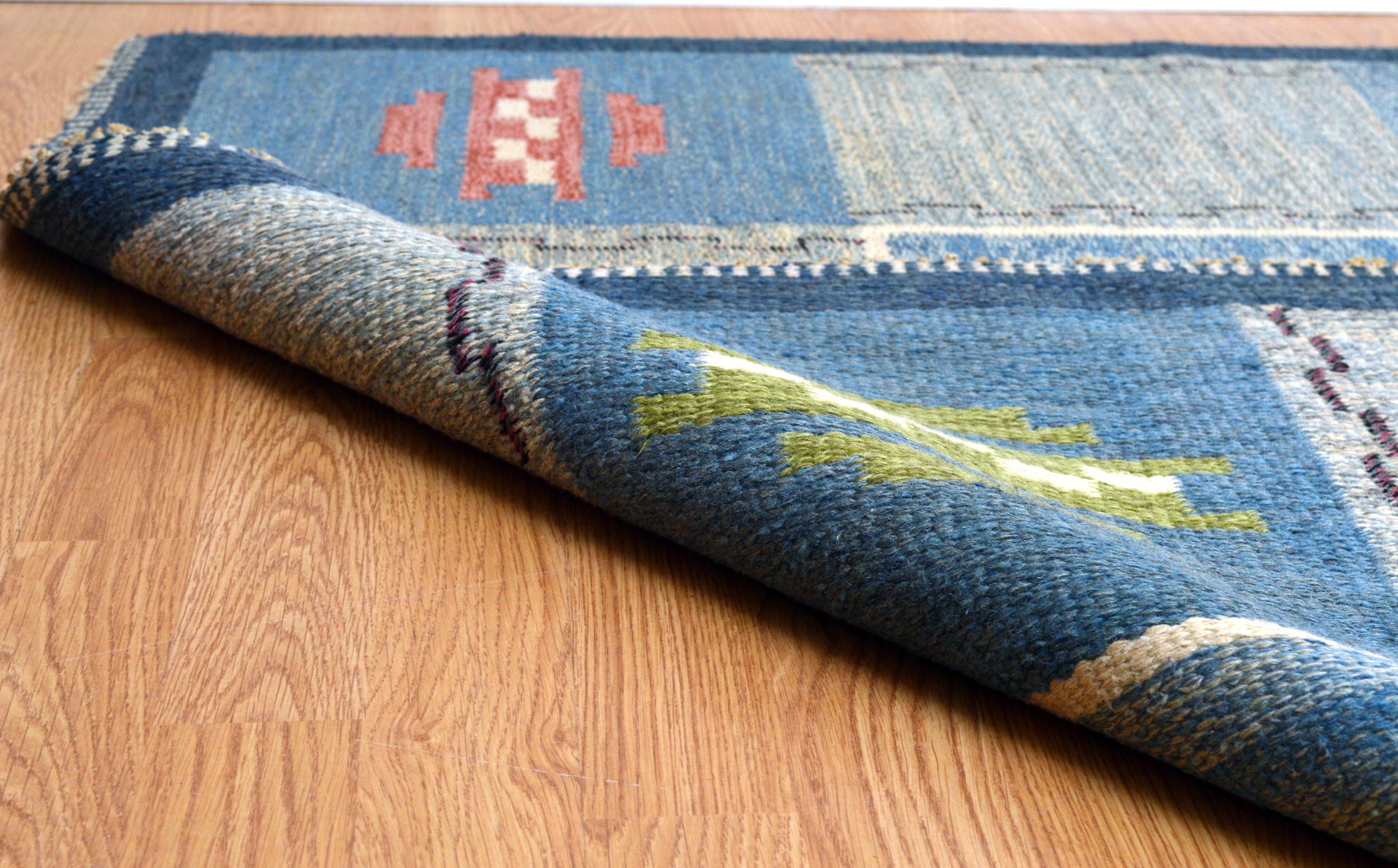 Mid-20th Century Swedish Flat-Weave Rölakan Carpet Attributed to Rakel Carlander For Sale