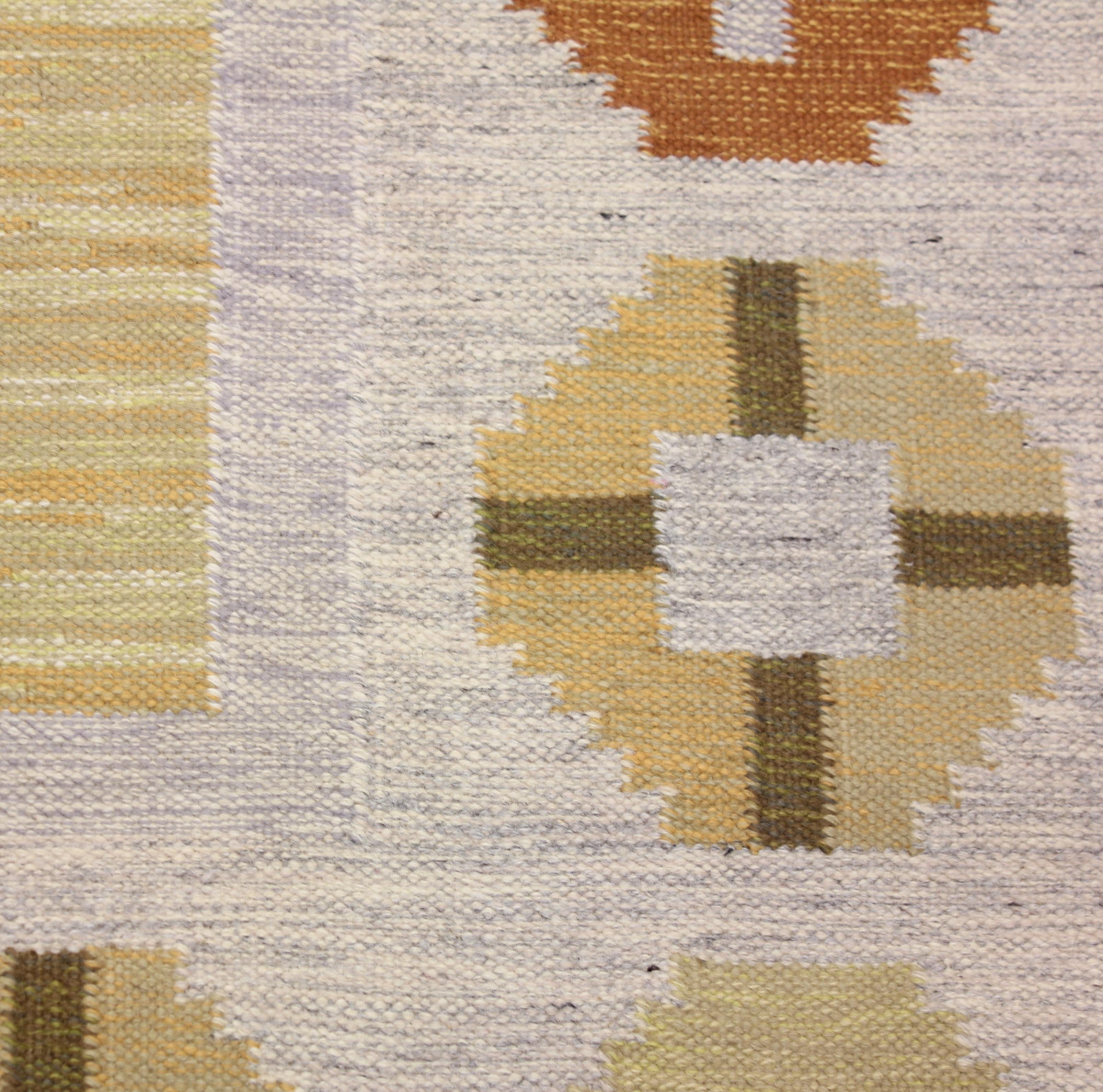 Scandinavian Modern Swedish Flat Weave Röllakan Carpet Signed W, 1950s