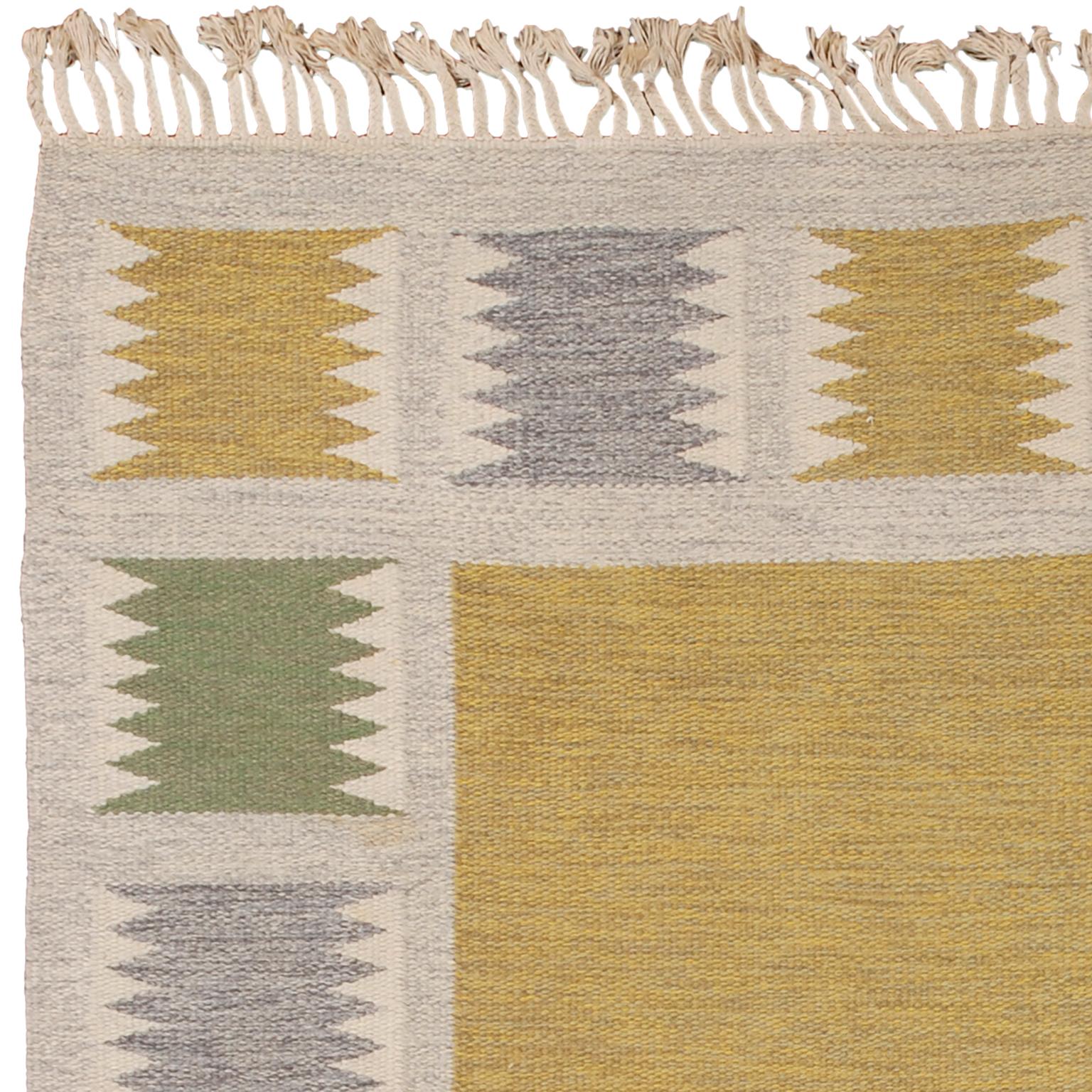Mid 20th Century Swedish Flat-Weave Rug by Birgitta Sodergren In Good Condition For Sale In New York, NY