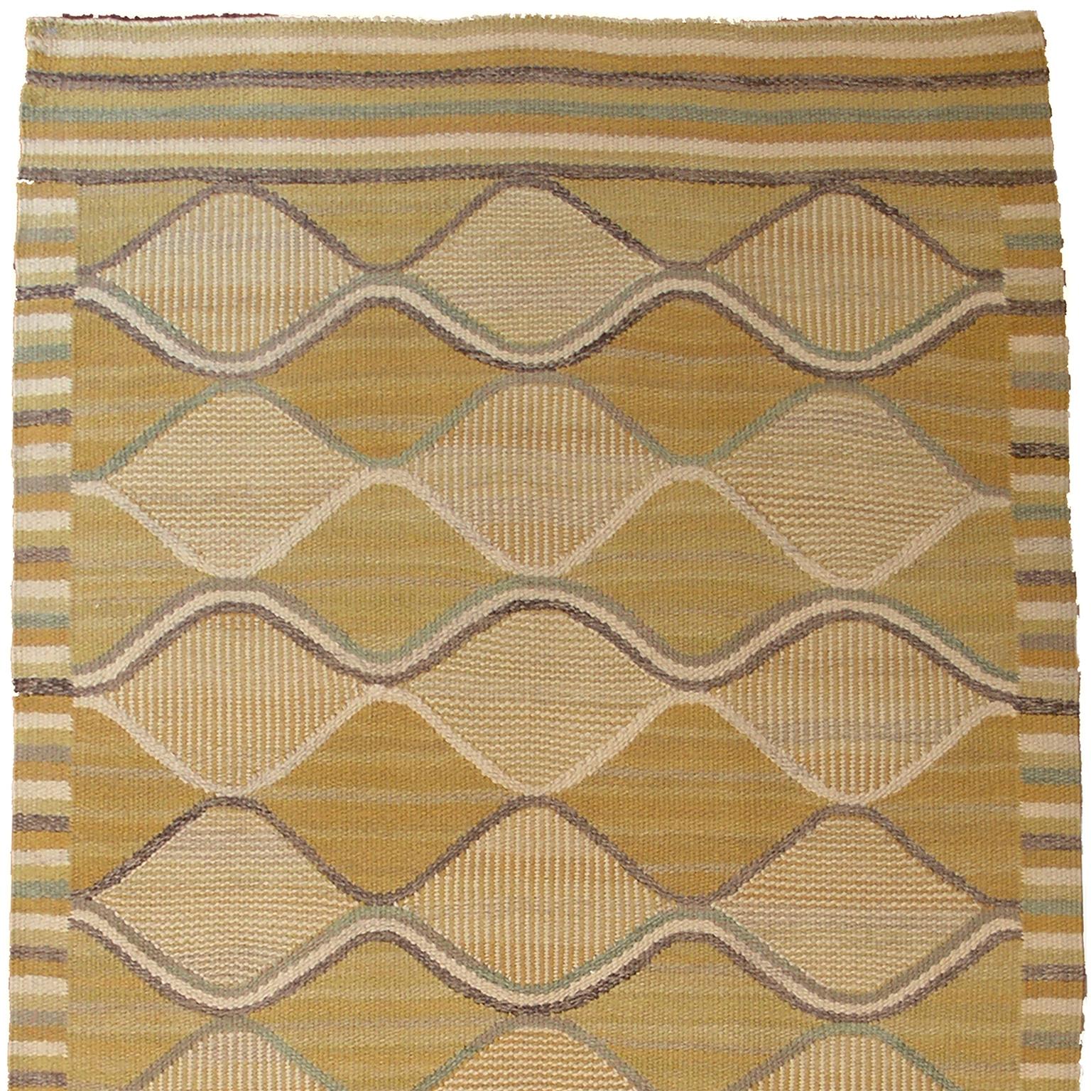 Swedish flat-weave runner by AB Märta Måås-Fjetterström and Barbro Nilsson
Handwoven
Initialed: AB MMF, BN
Measures: 7'0