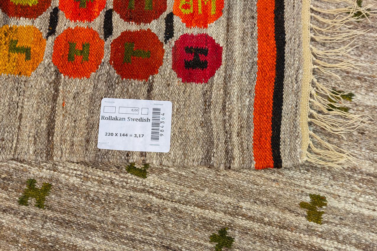 Schwedischer Flachgewebe-Teppich Rollakan, signiert, 1950-1970 (Wolle) im Angebot