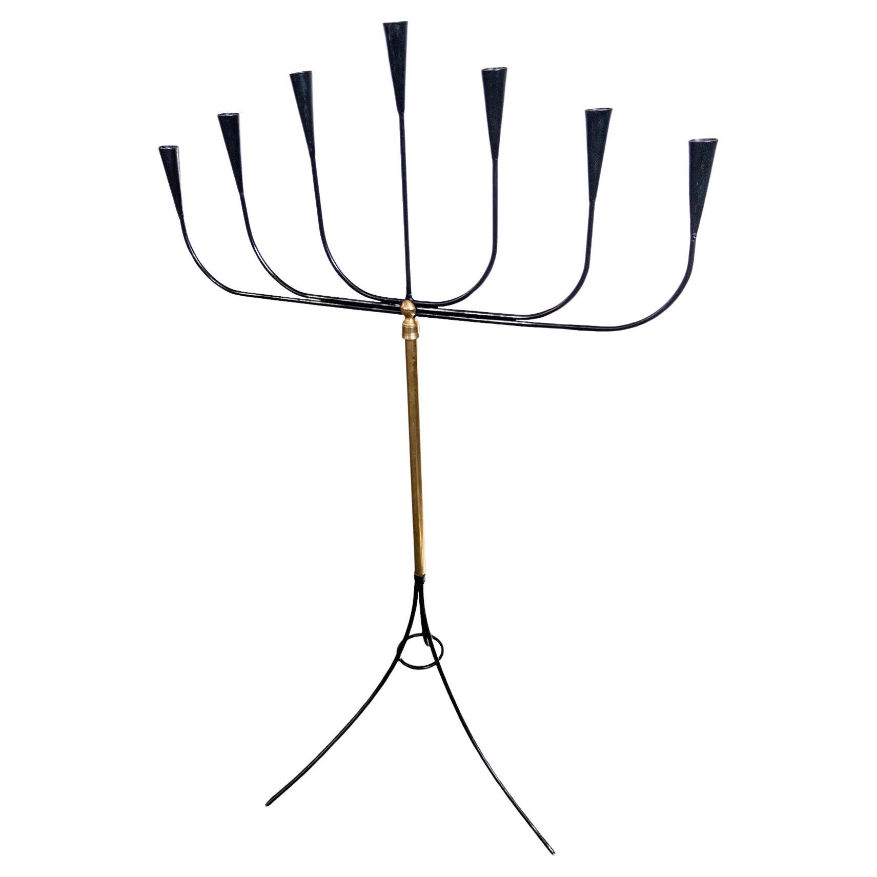 Chandelier de sol suédois pour sept bougies, fer forgé et laiton, années 1950 en vente