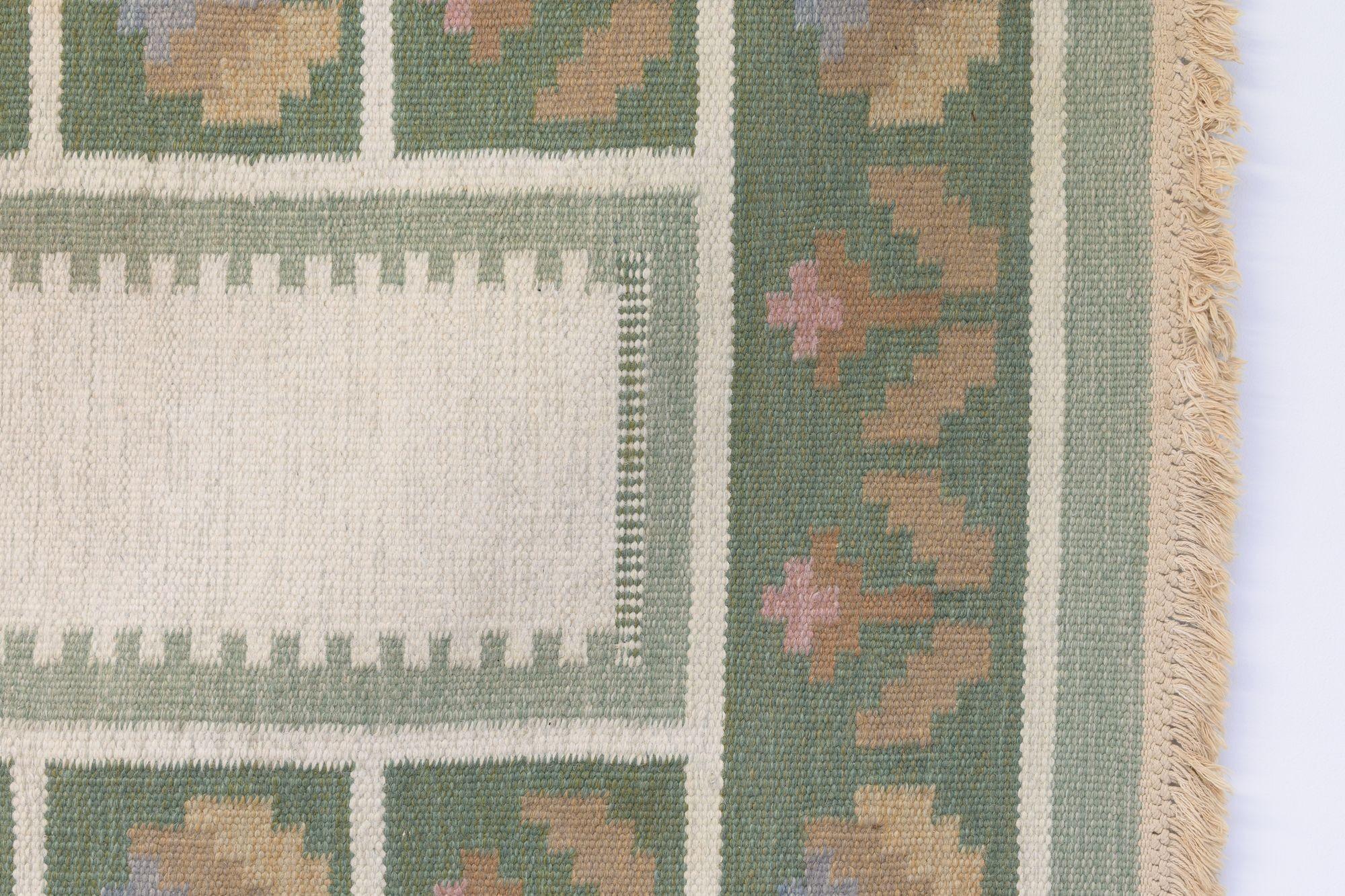 Kilim floreale svedese In condizioni buone in vendita a London, England