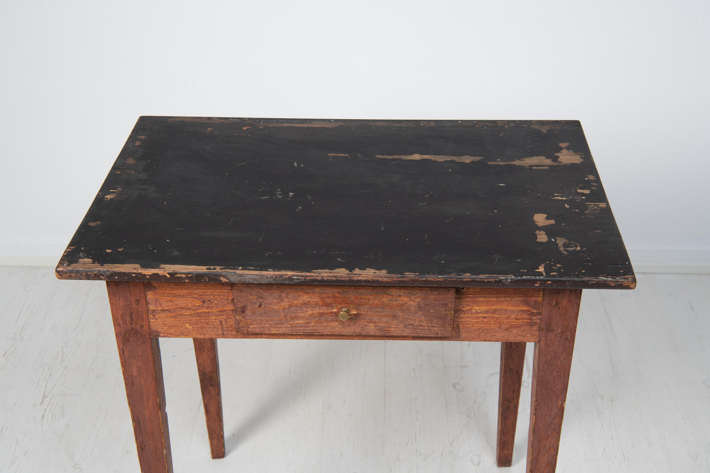 Swedish Folk Art Gustavian Style Side Table For Sale 2