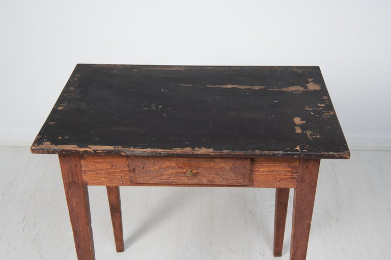 Swedish Folk Art Gustavian Style Side Table For Sale at 1stDibs