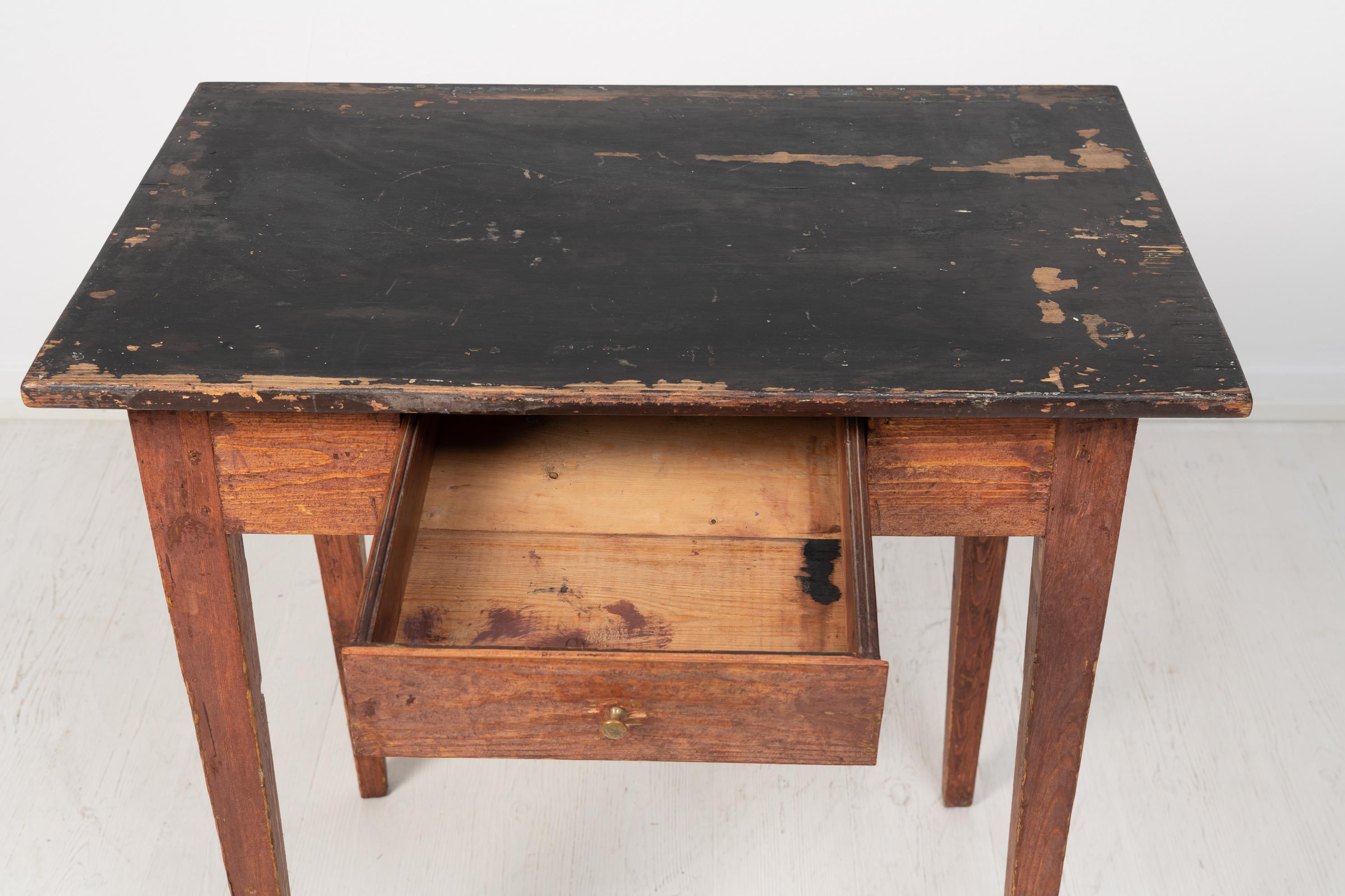 Swedish Folk Art Gustavian Style Side Table For Sale 3