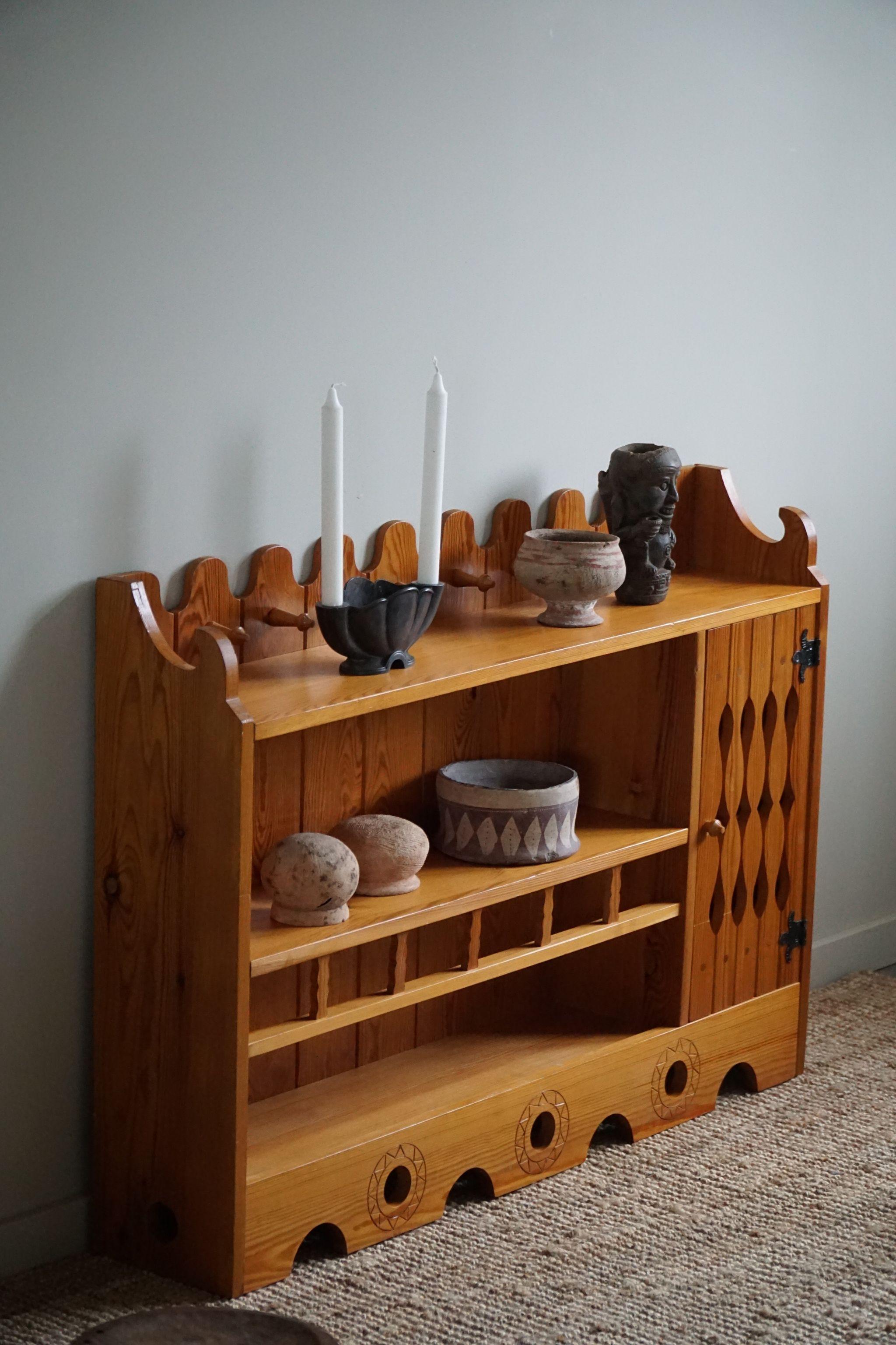 Hand-Crafted Swedish Folk Art Pine Shelf, In the style of Axel Einar Hjorth, 1930s For Sale